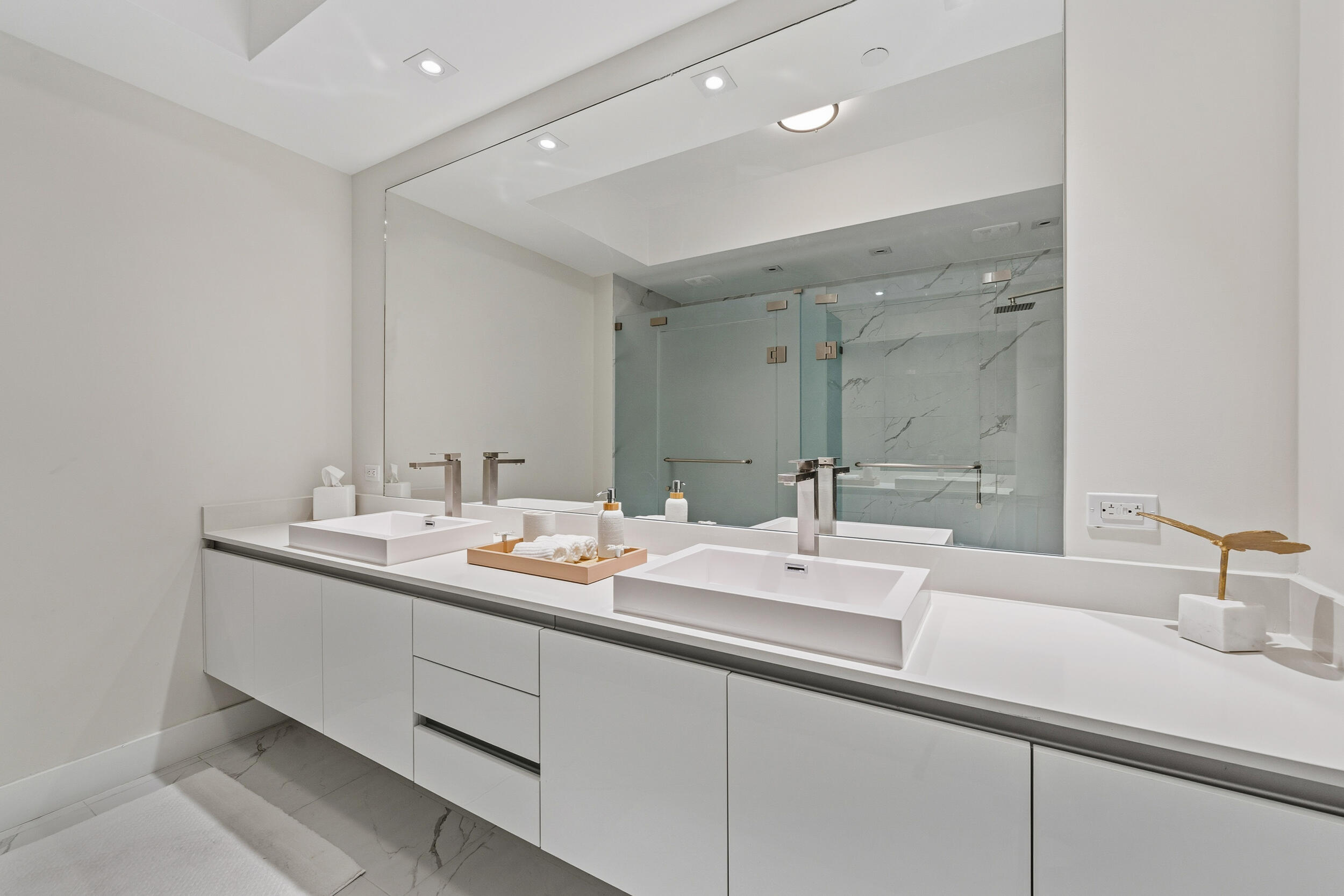 3100 N Ocean Drive 1804 P