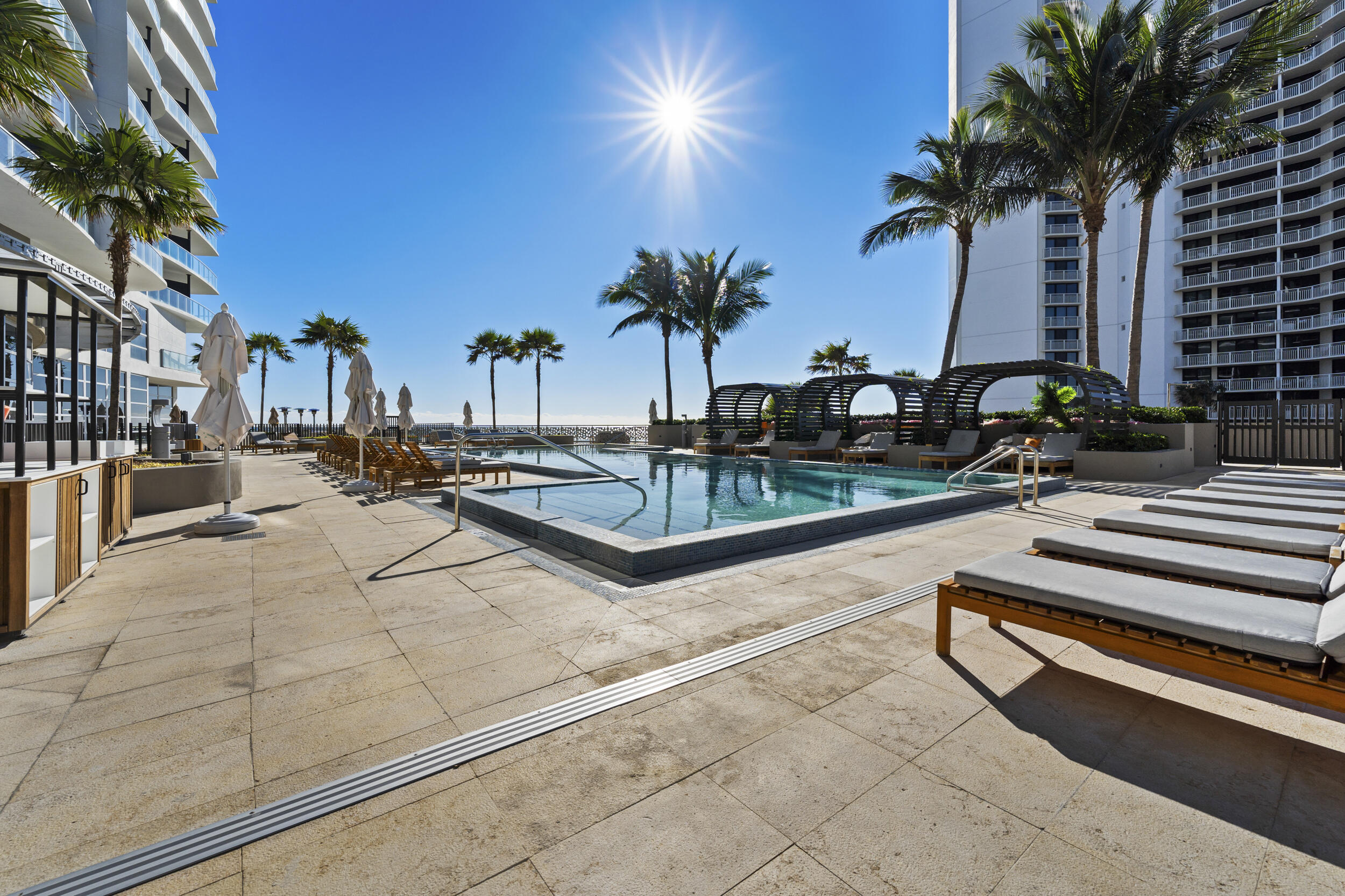 3100 N Ocean Drive 1804 P