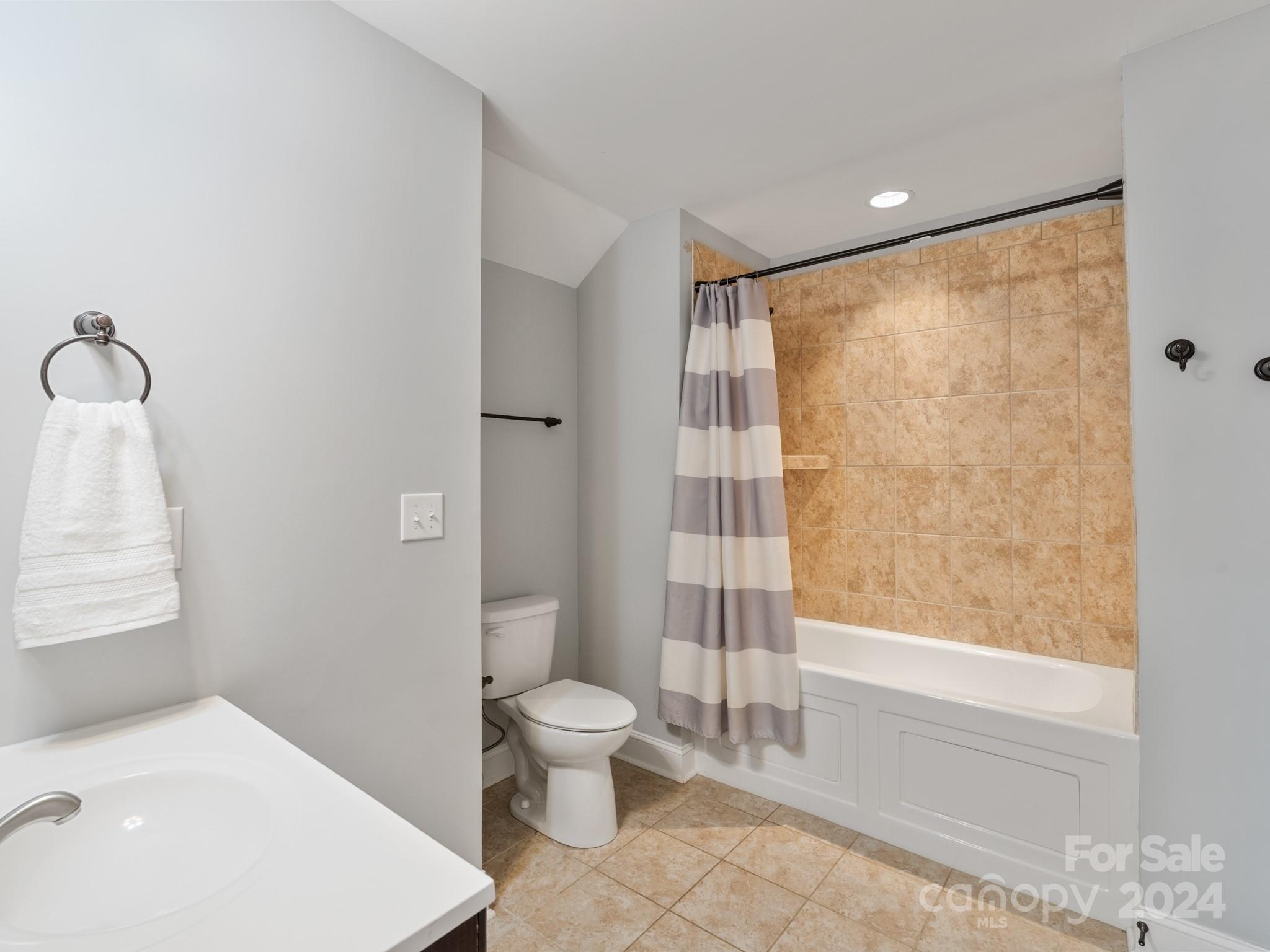 1243 Restoration Drive