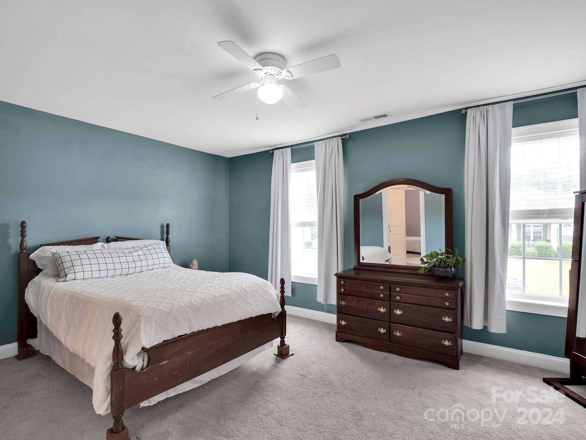 3800 Bronte Lane