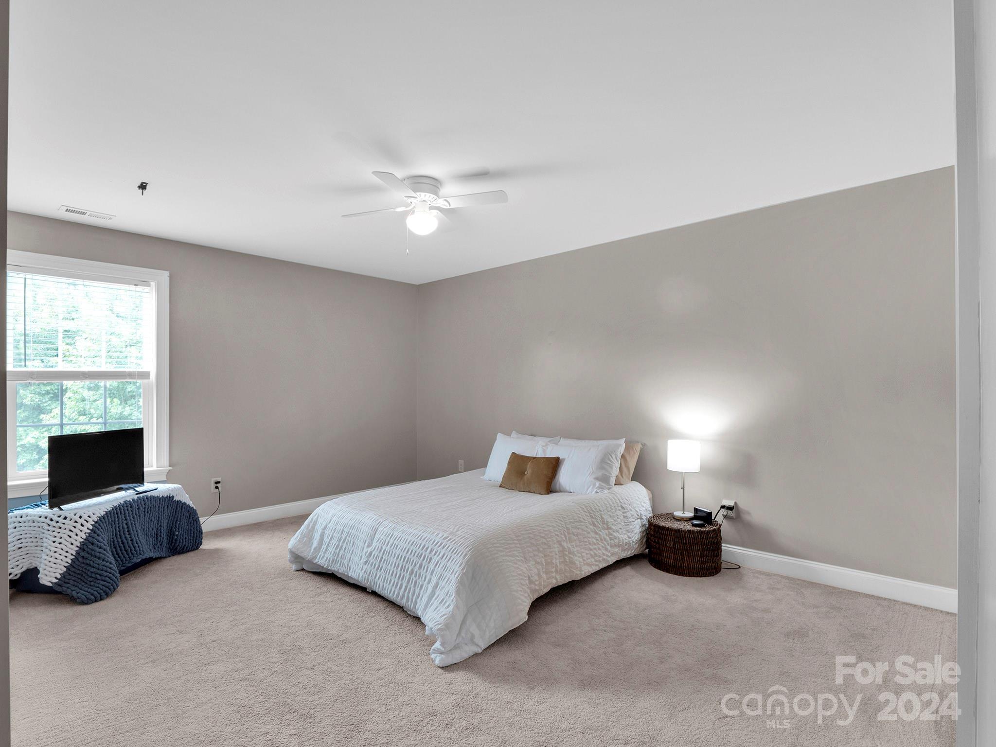 3800 Bronte Lane