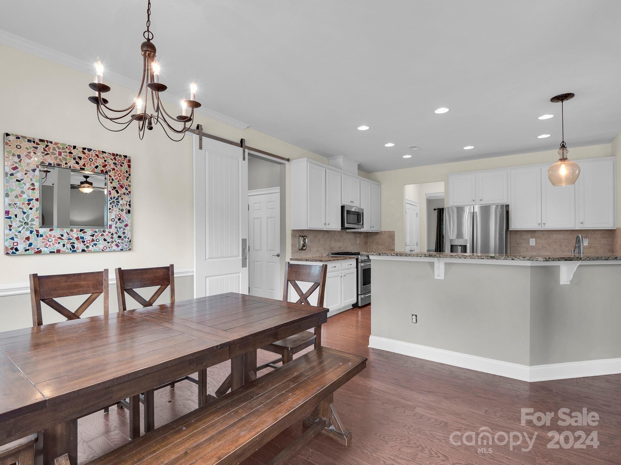 3800 Bronte Lane