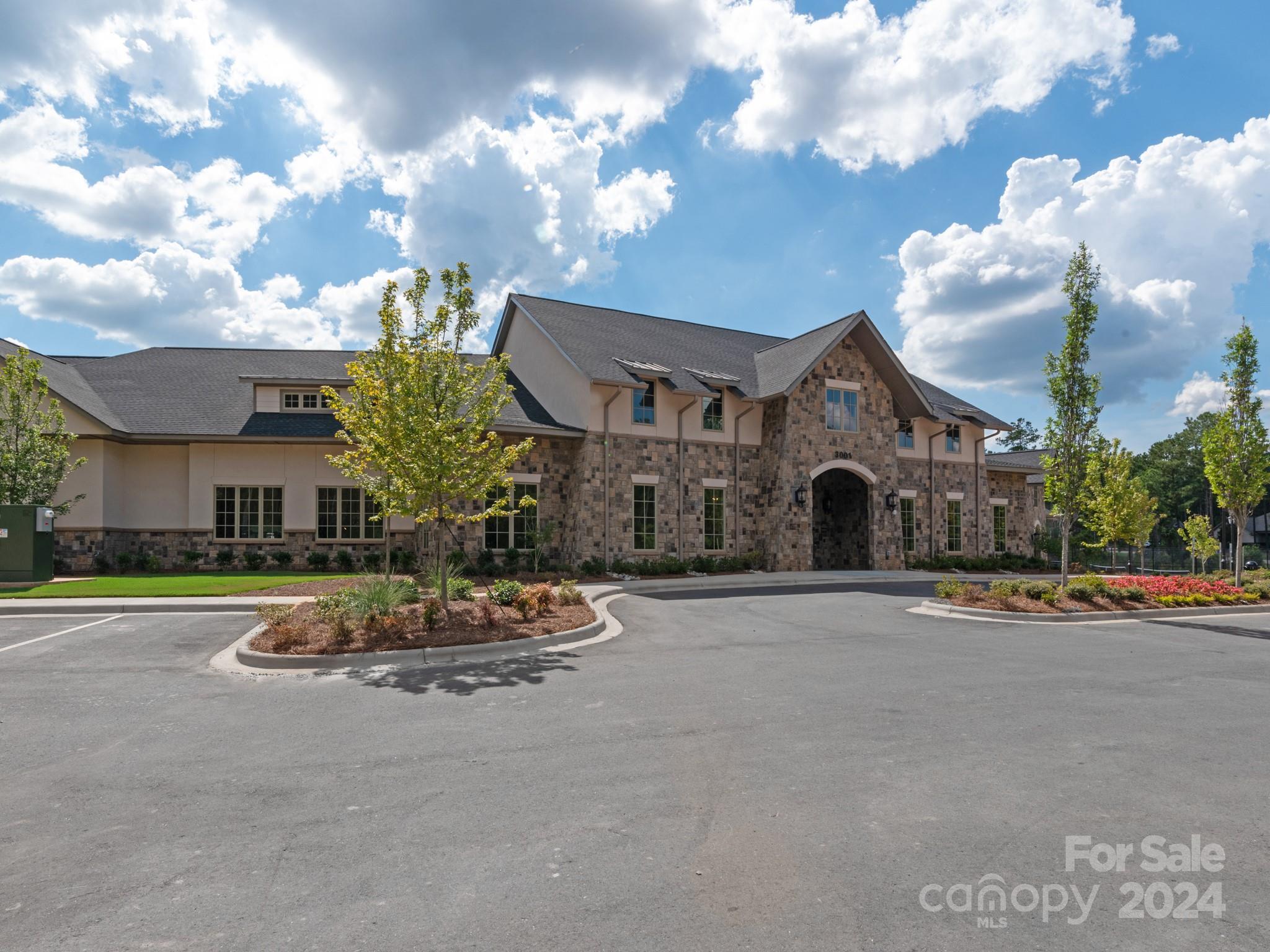 6062 Chimney Bluff Road
