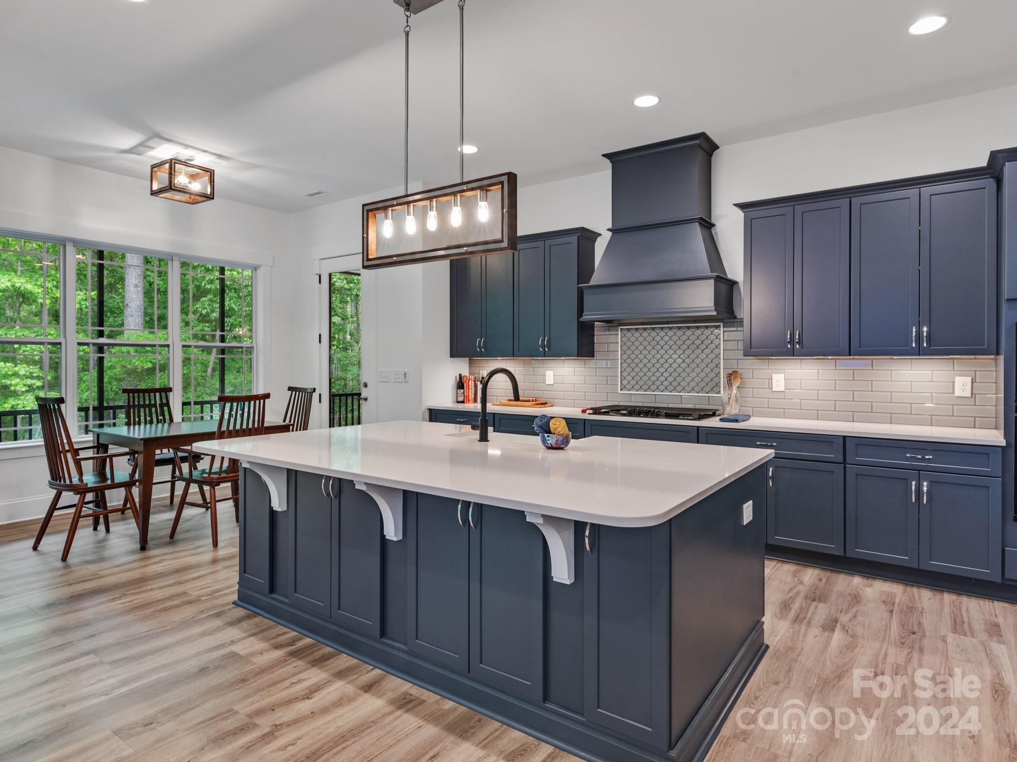 6062 Chimney Bluff Road