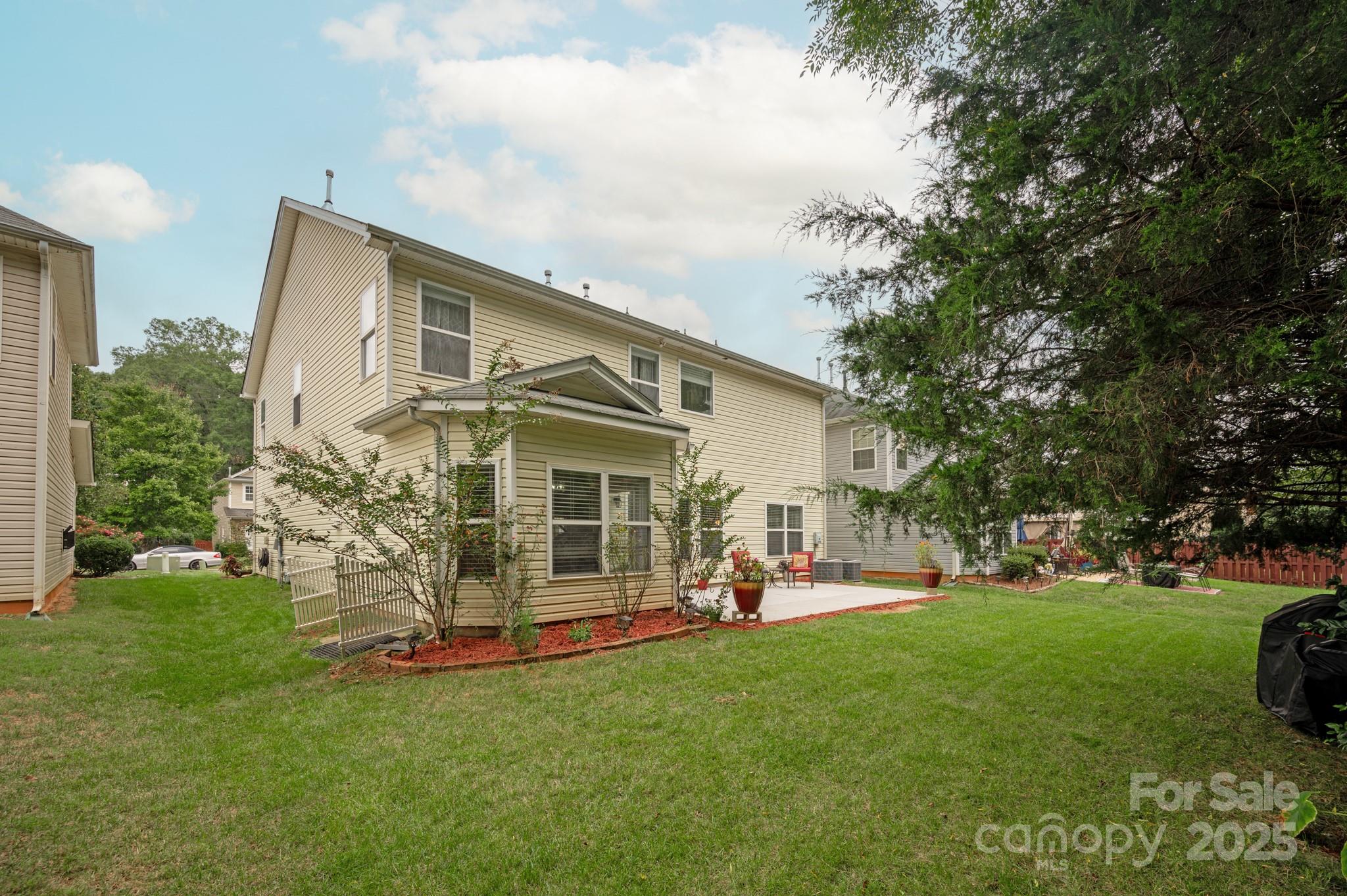 15634 Normans Landing Drive