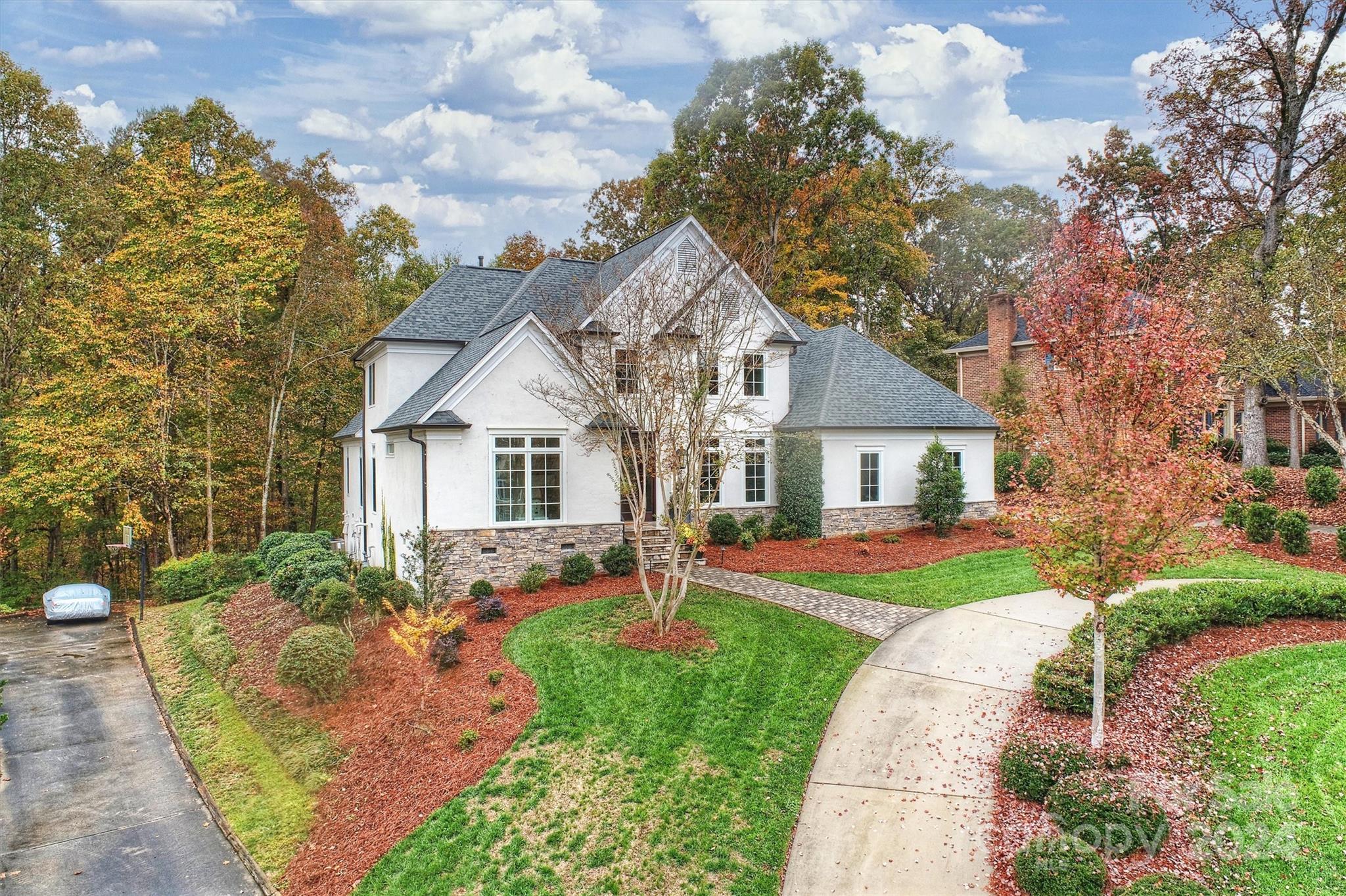 6738 Wynfaire Lane