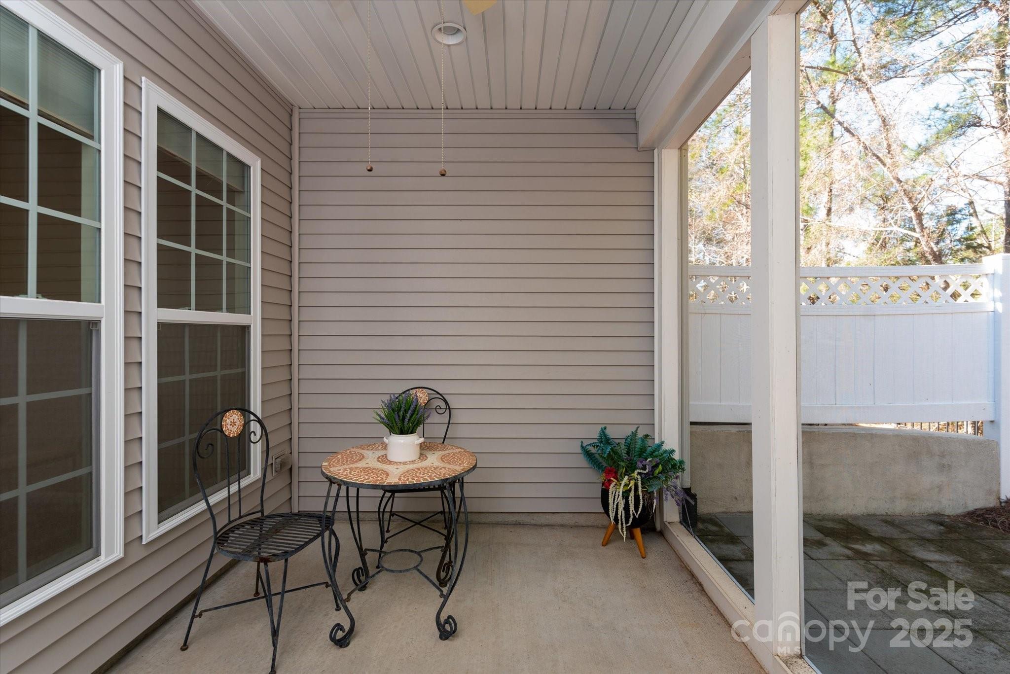 1005 Sweetleaf Drive