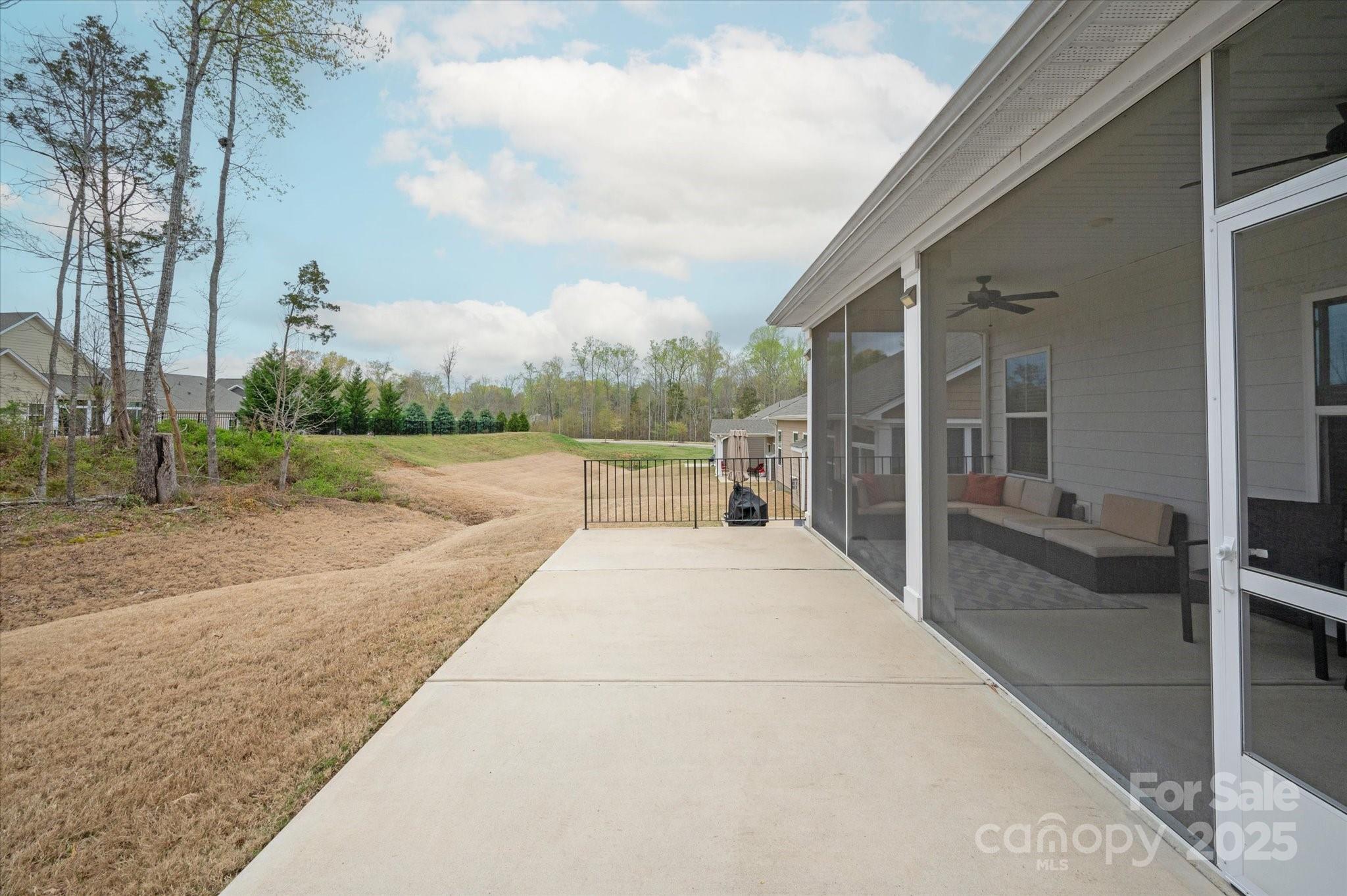 10241 Black Locust Lane