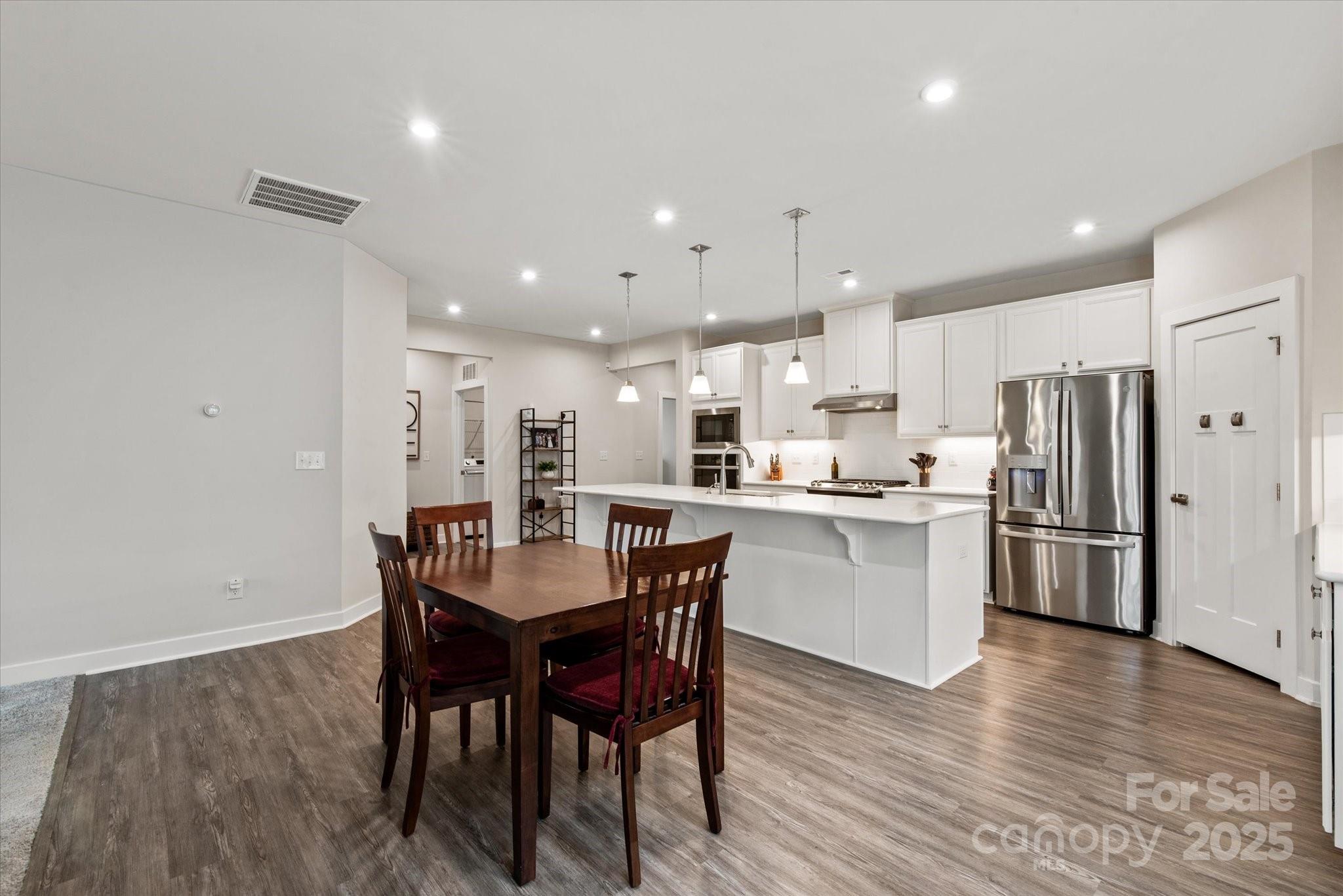 10241 Black Locust Lane