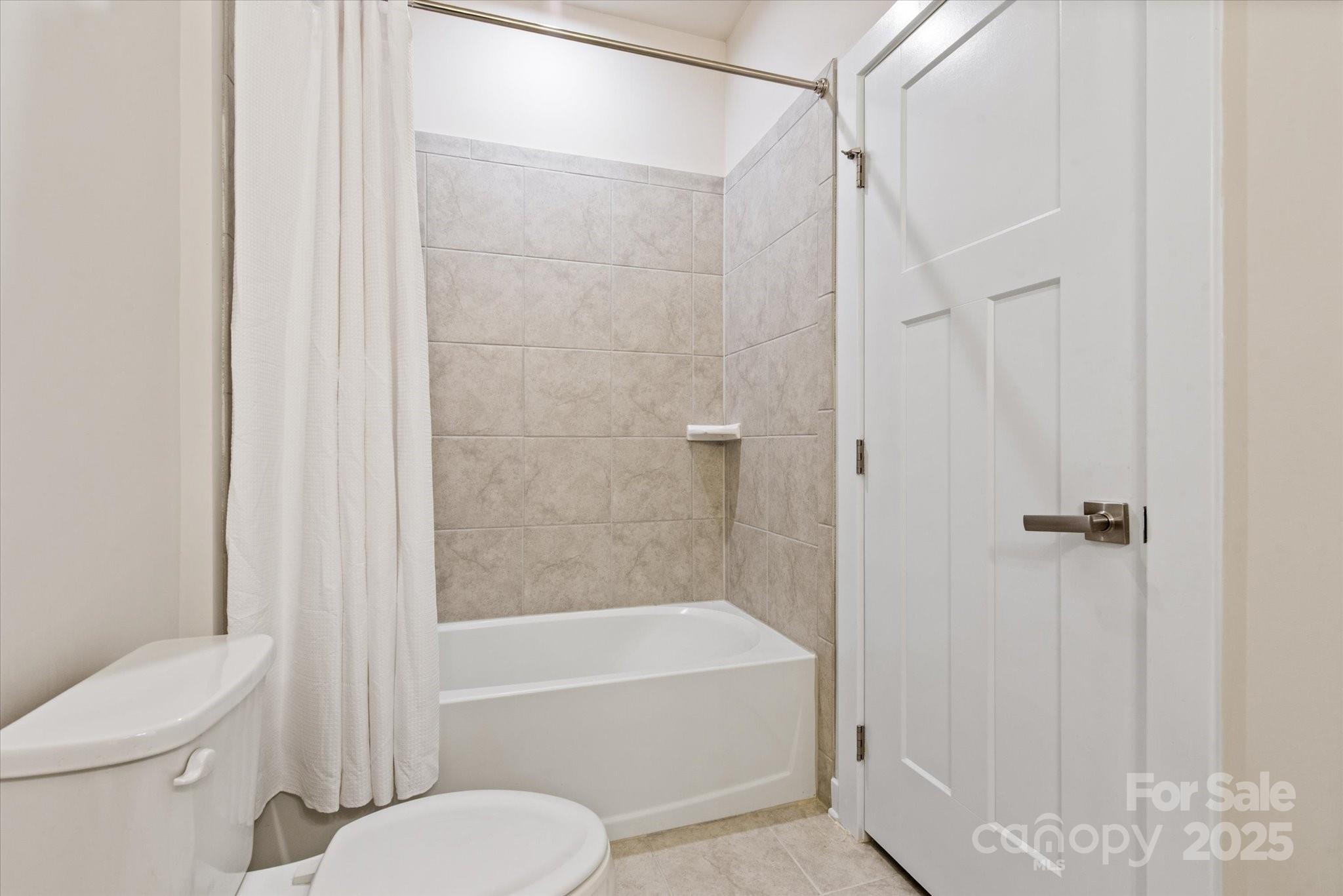 10241 Black Locust Lane