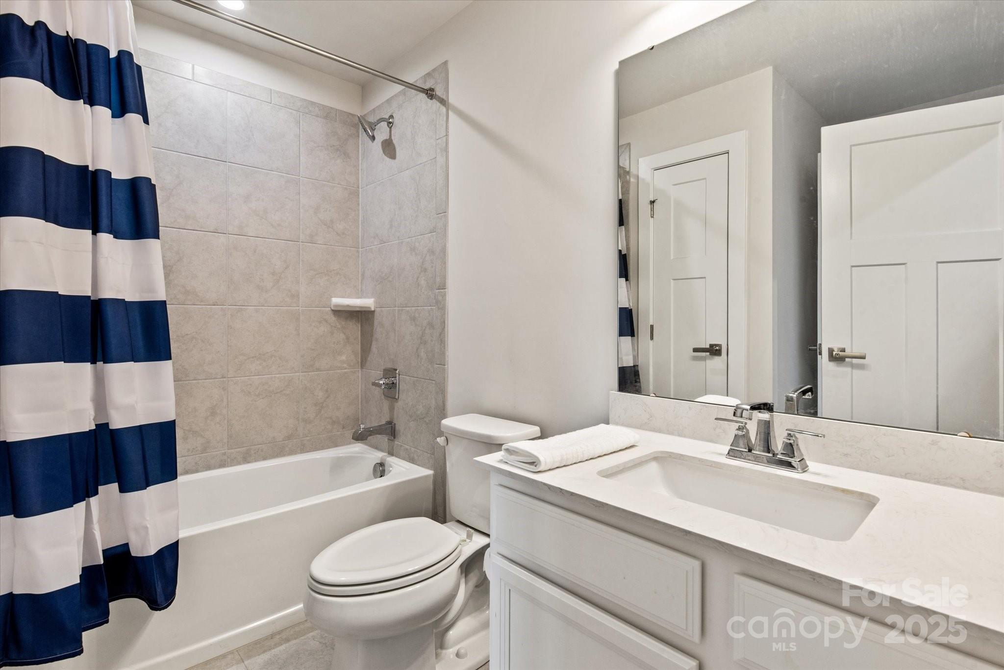 10241 Black Locust Lane