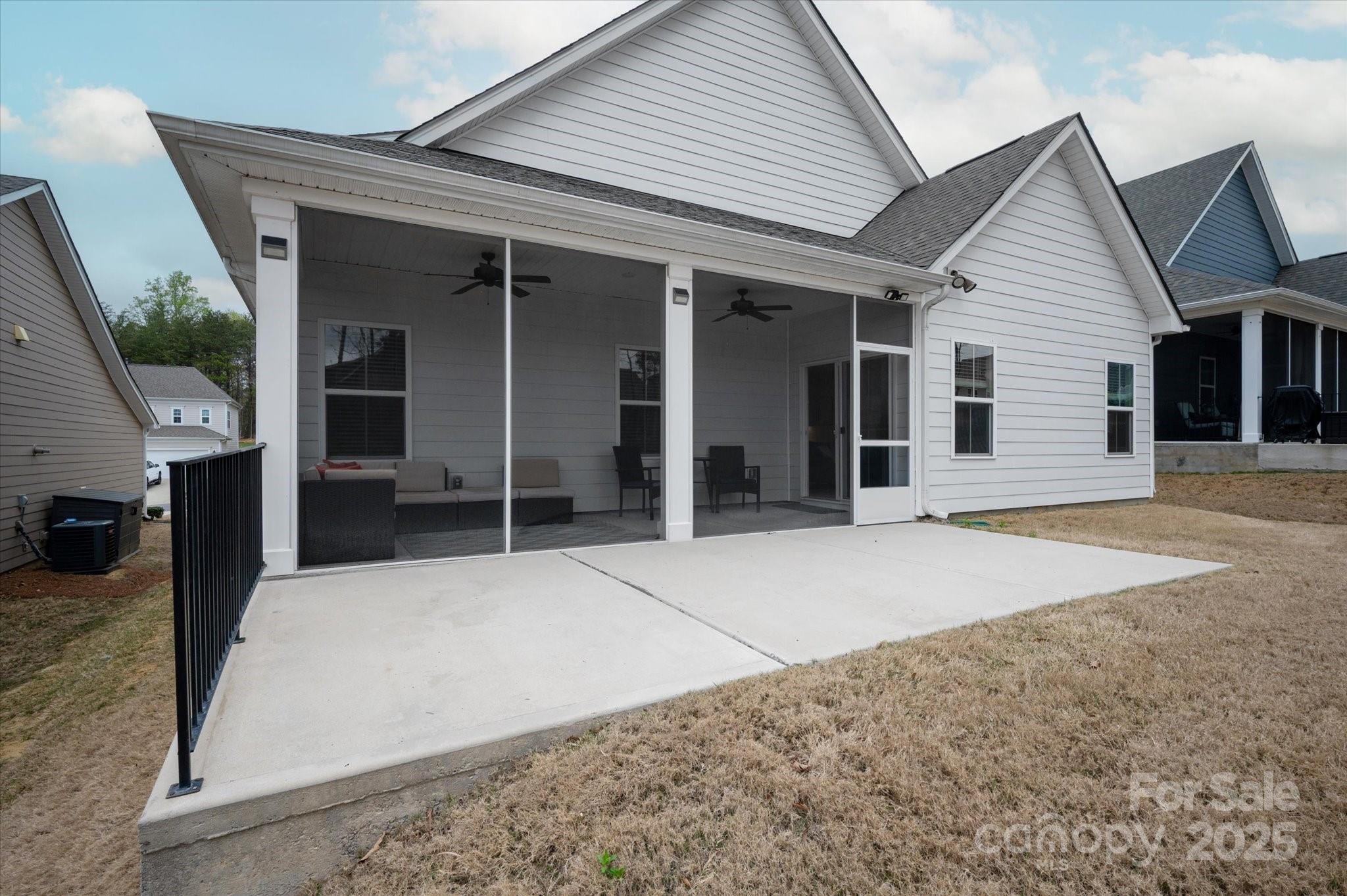 10241 Black Locust Lane