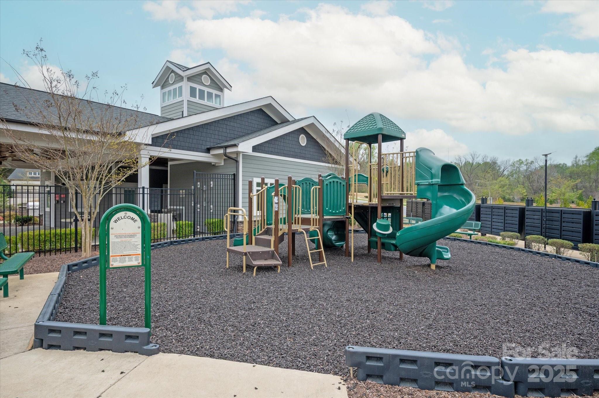 10241 Black Locust Lane