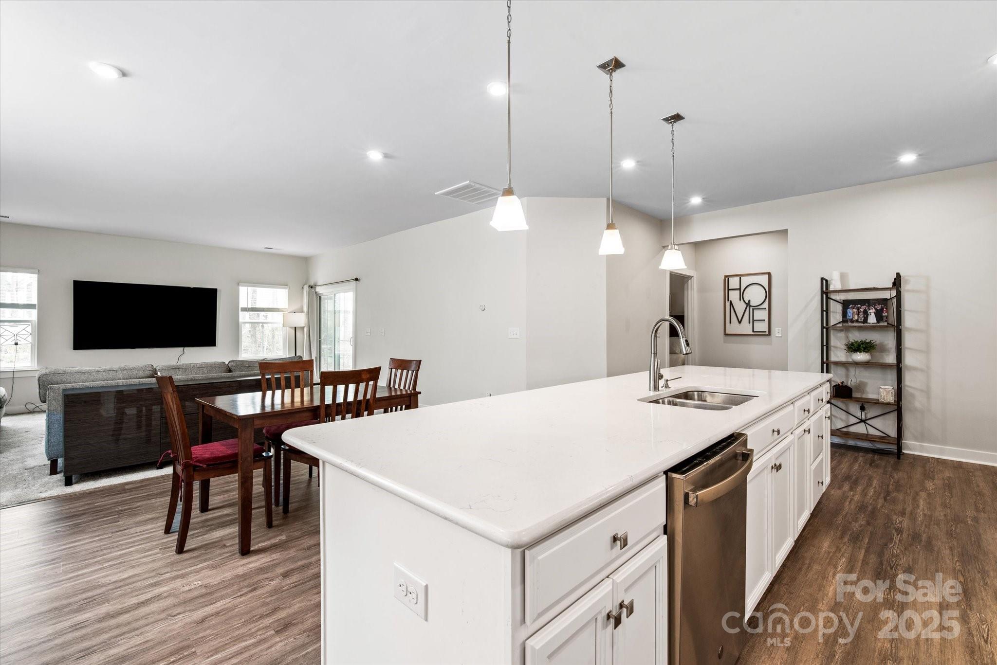10241 Black Locust Lane