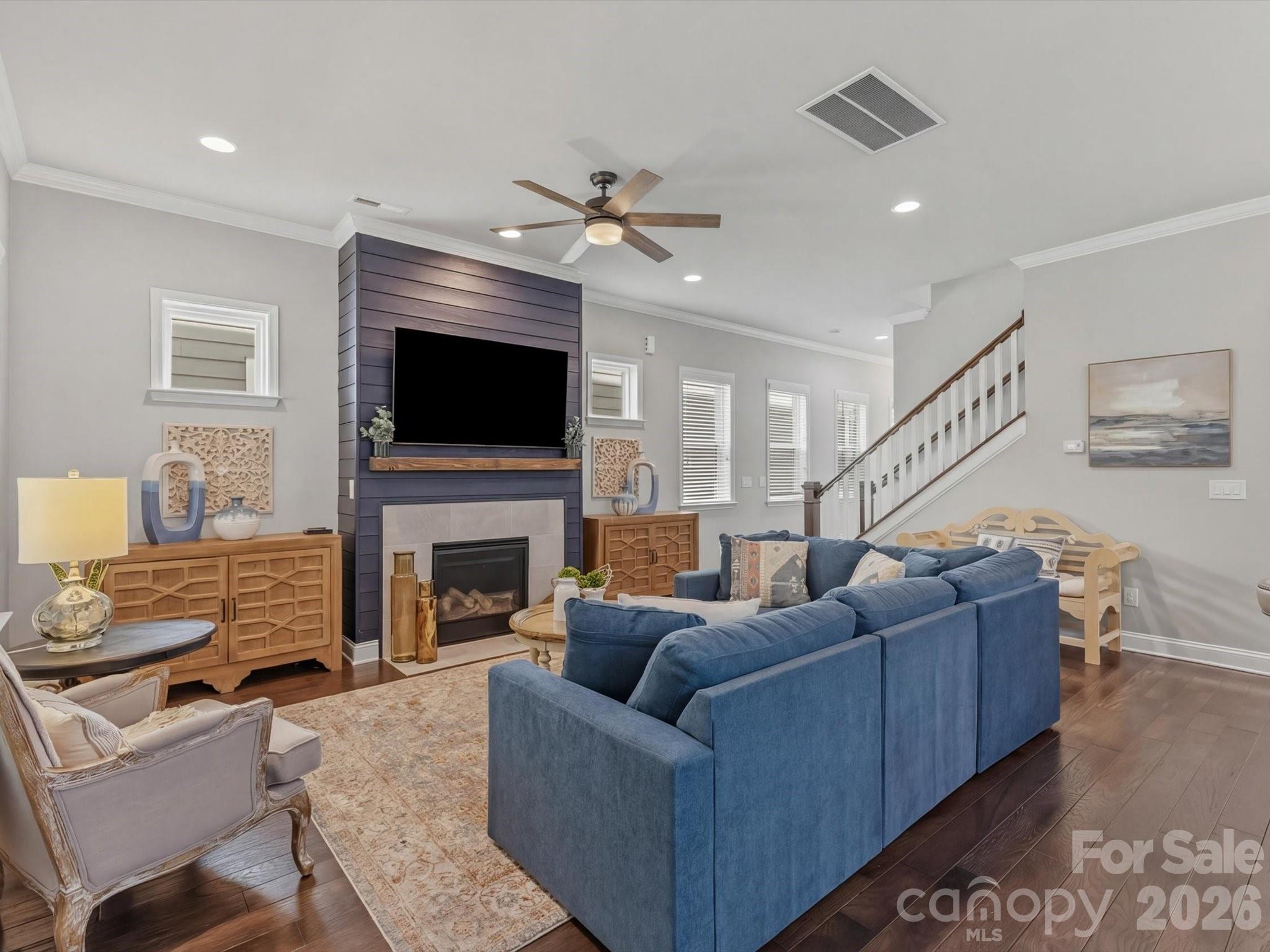 8924 Boling Green Drive