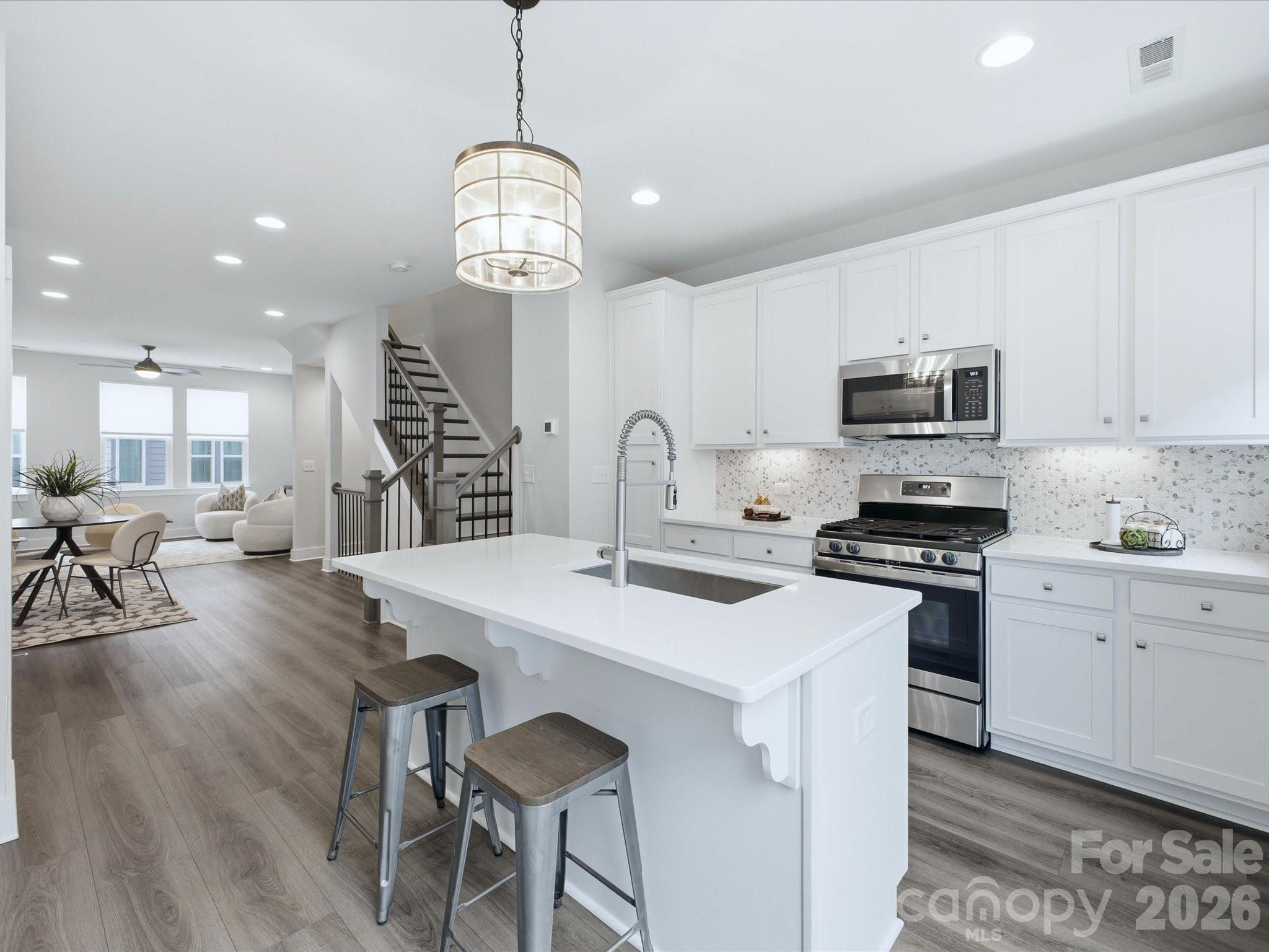 2140 Electric Lane