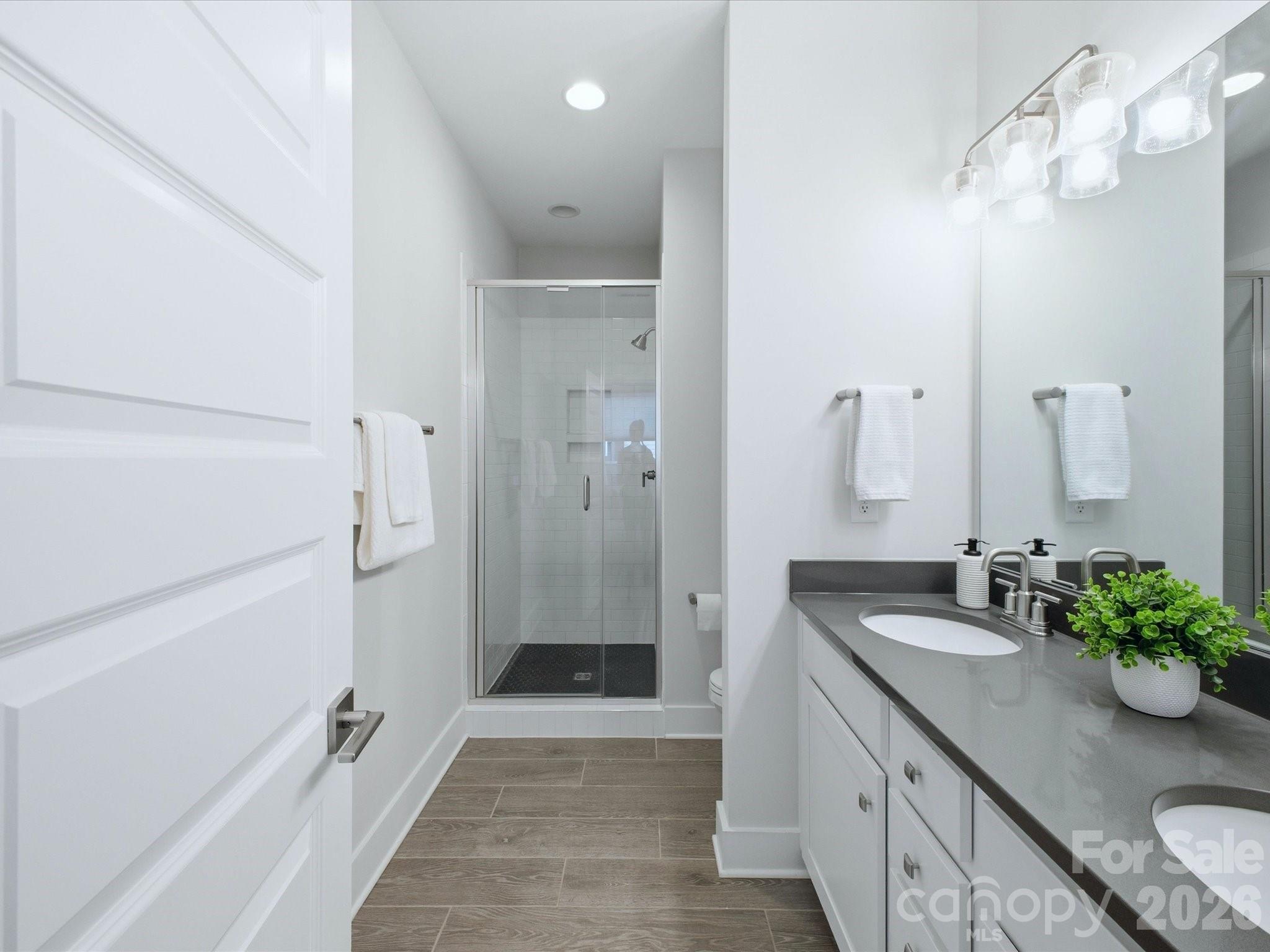 2140 Electric Lane