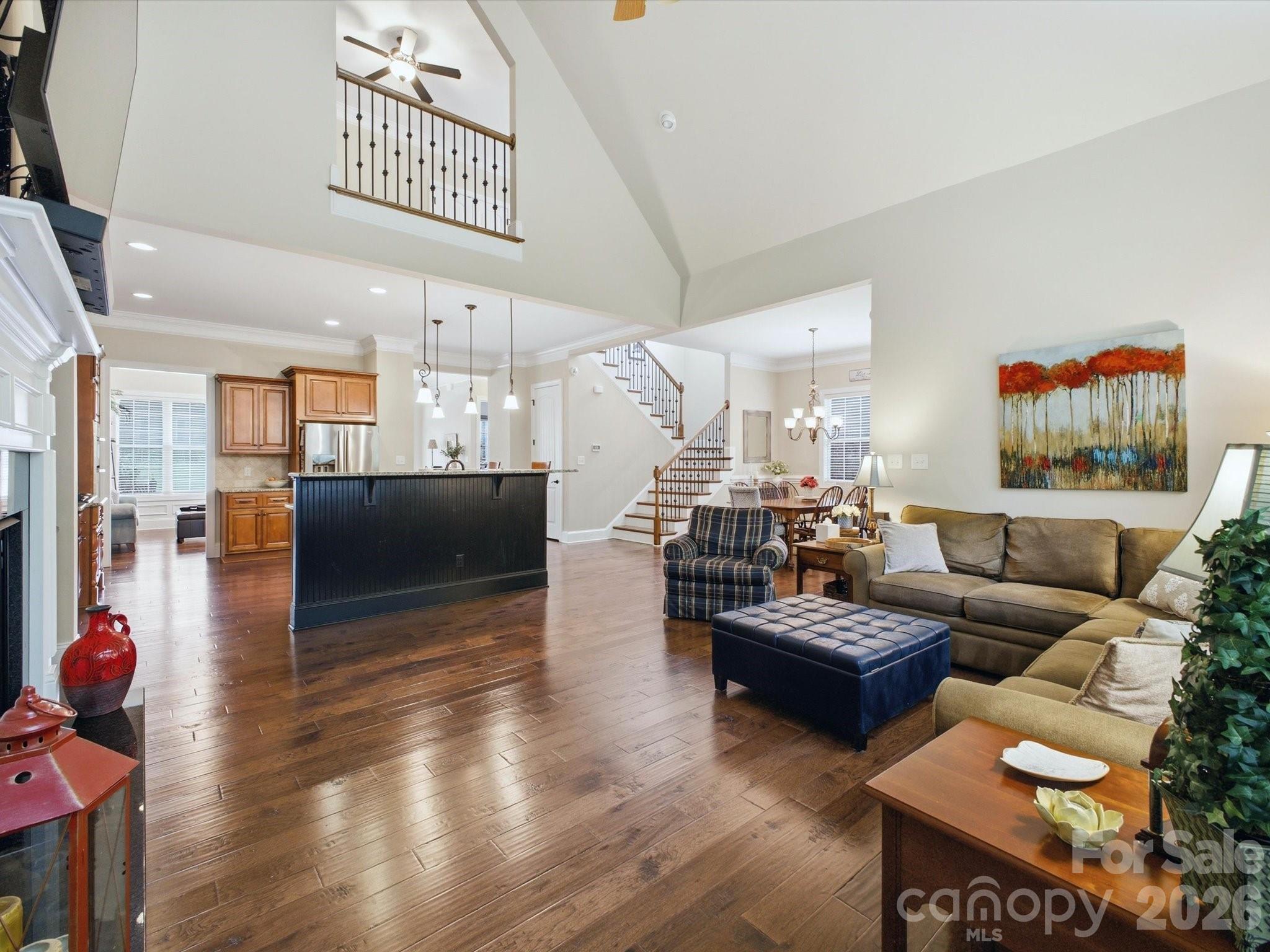 4005 Stonehill Lane