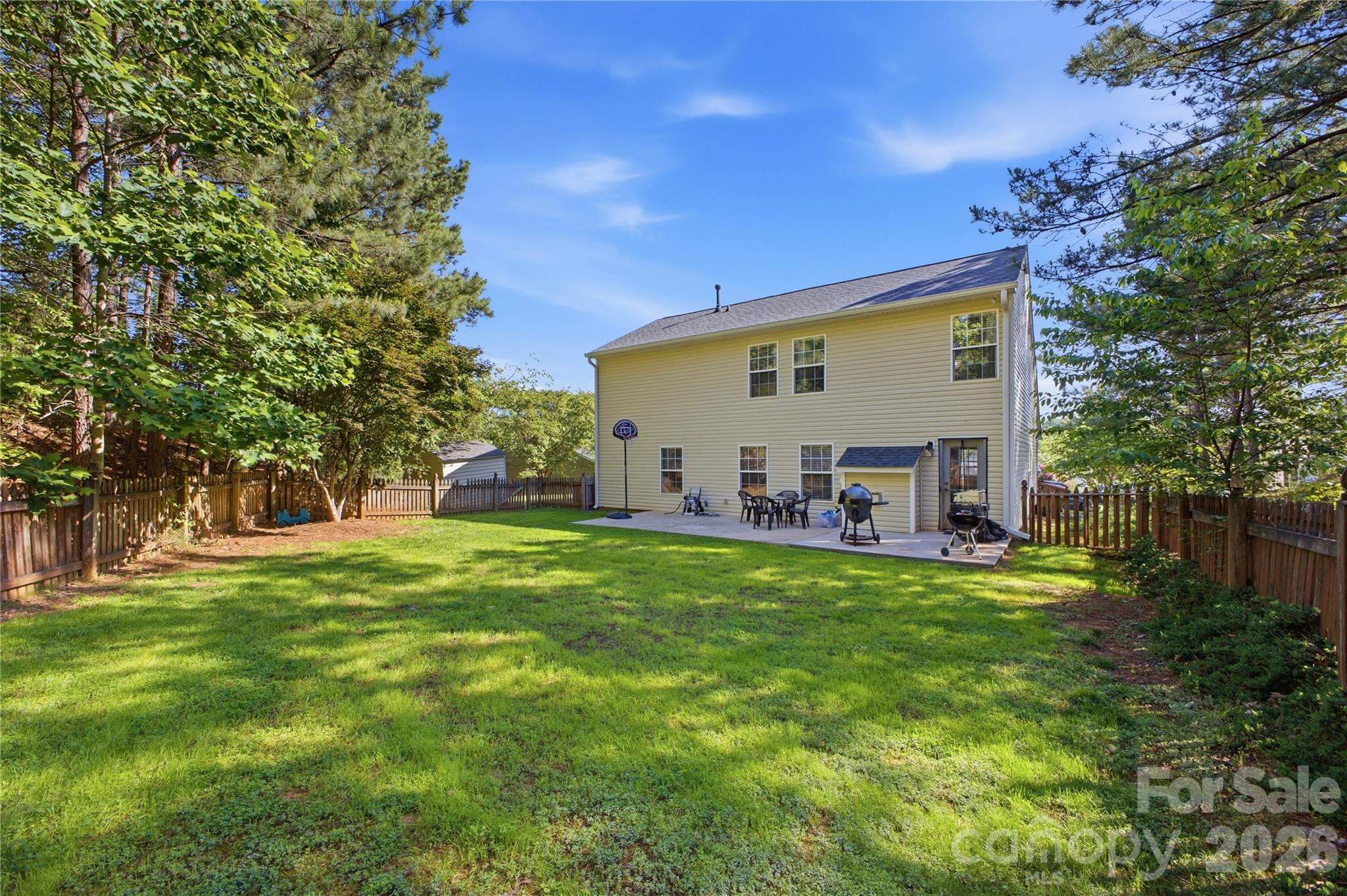 2001 Campfield Court