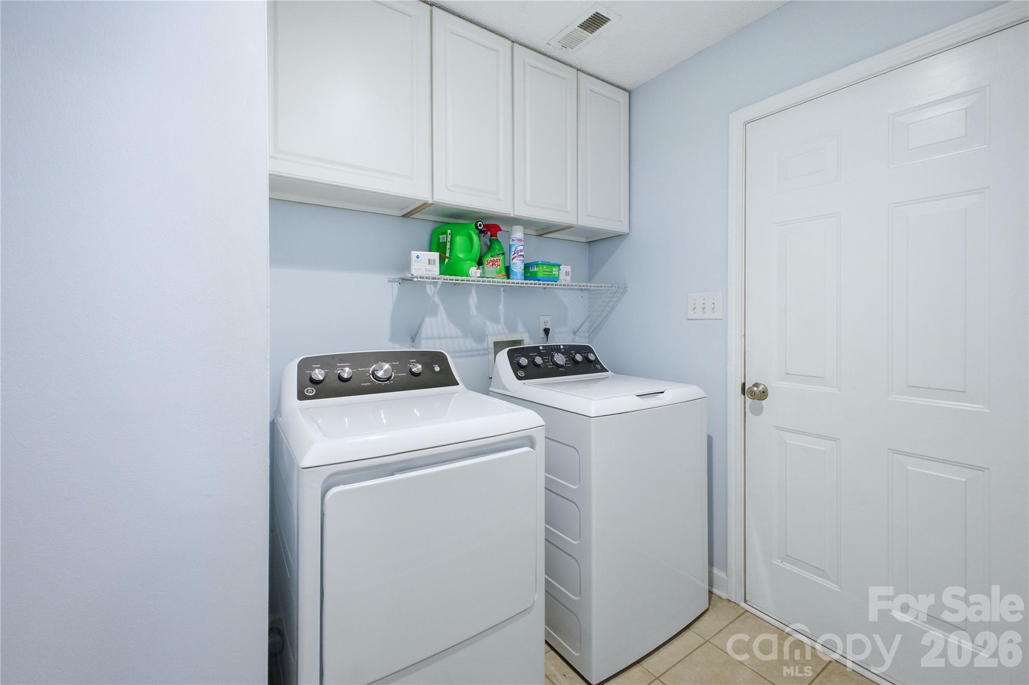 2001 Campfield Court