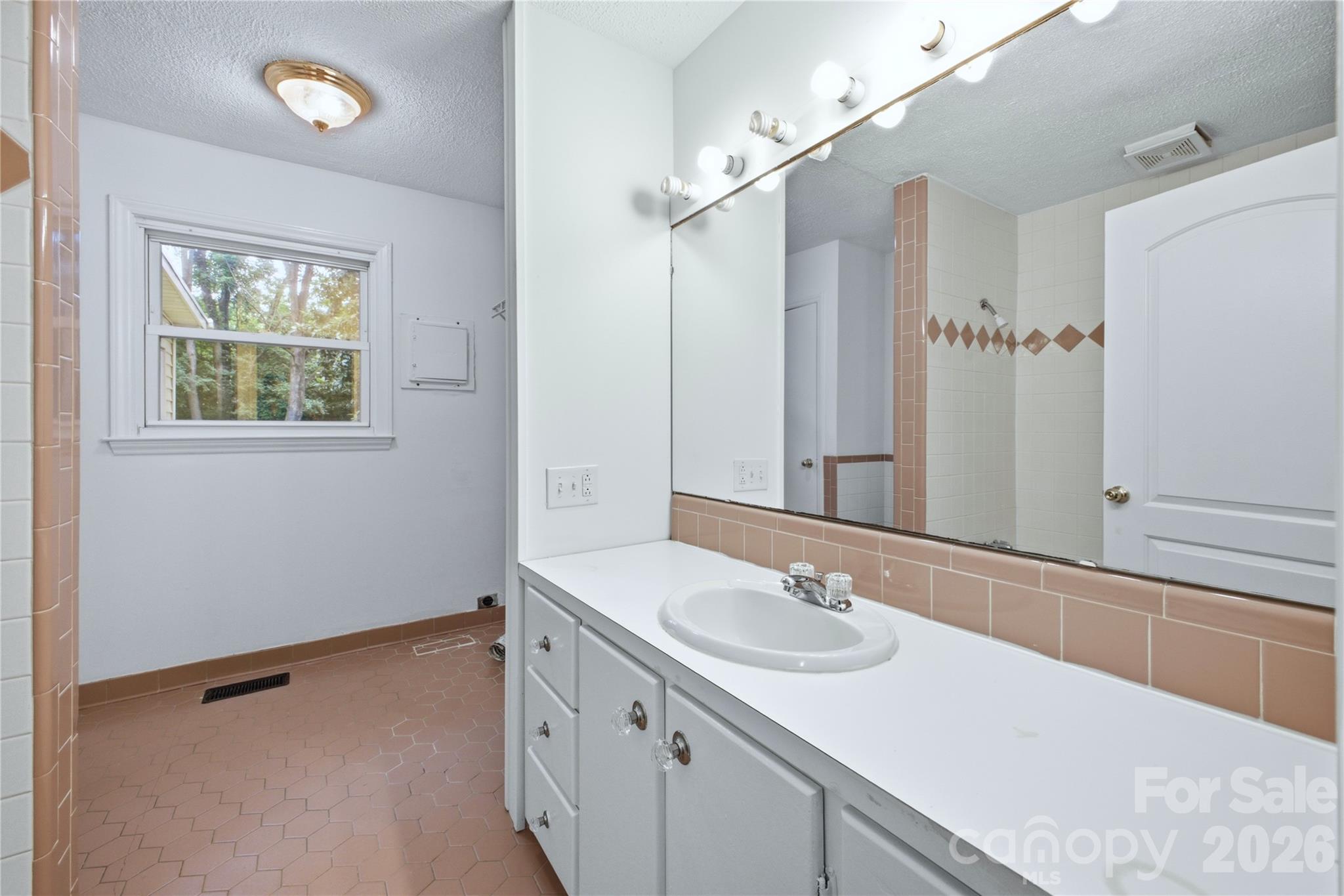 325 Grover Moore Place