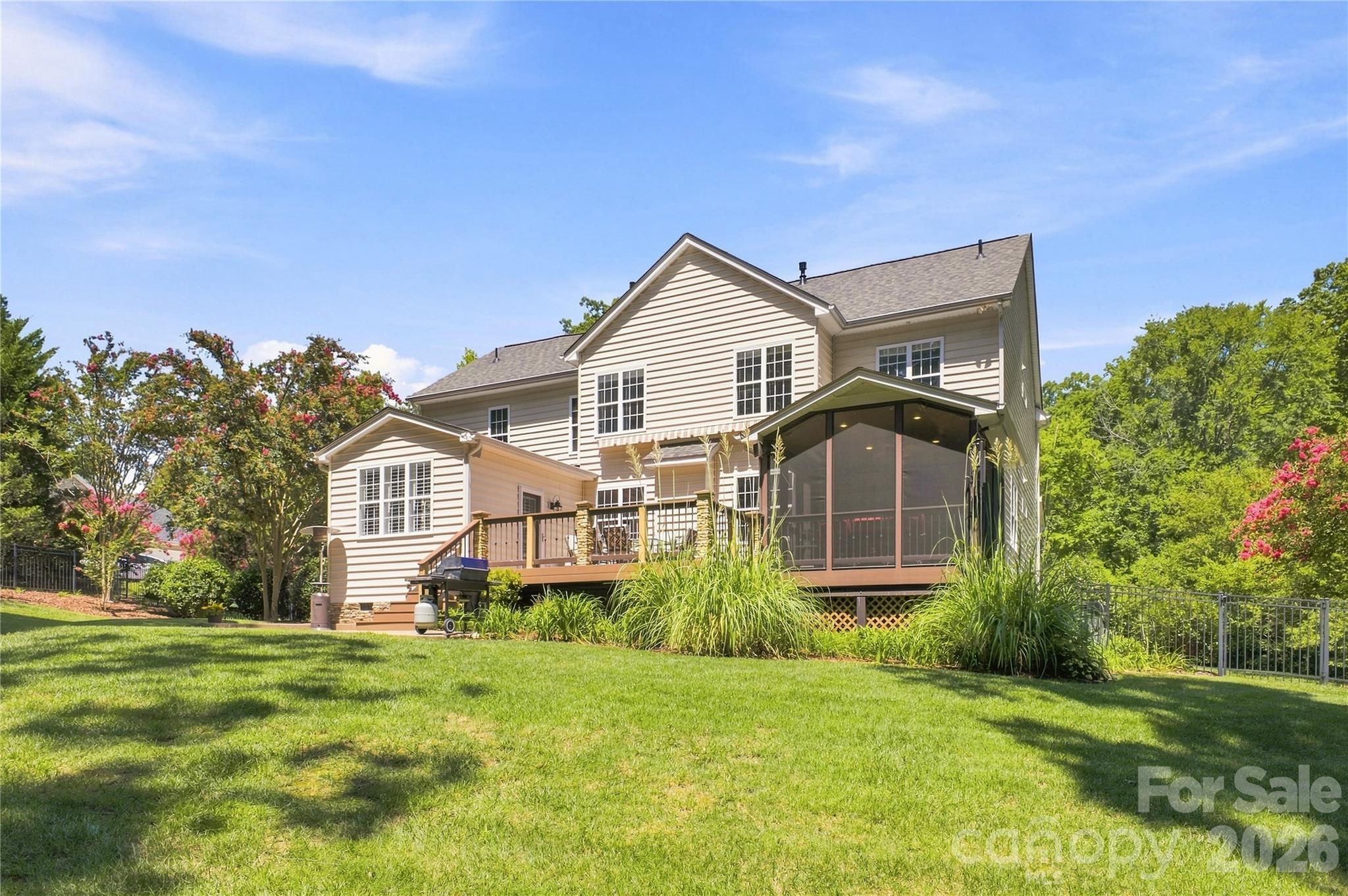11019 King George Lane