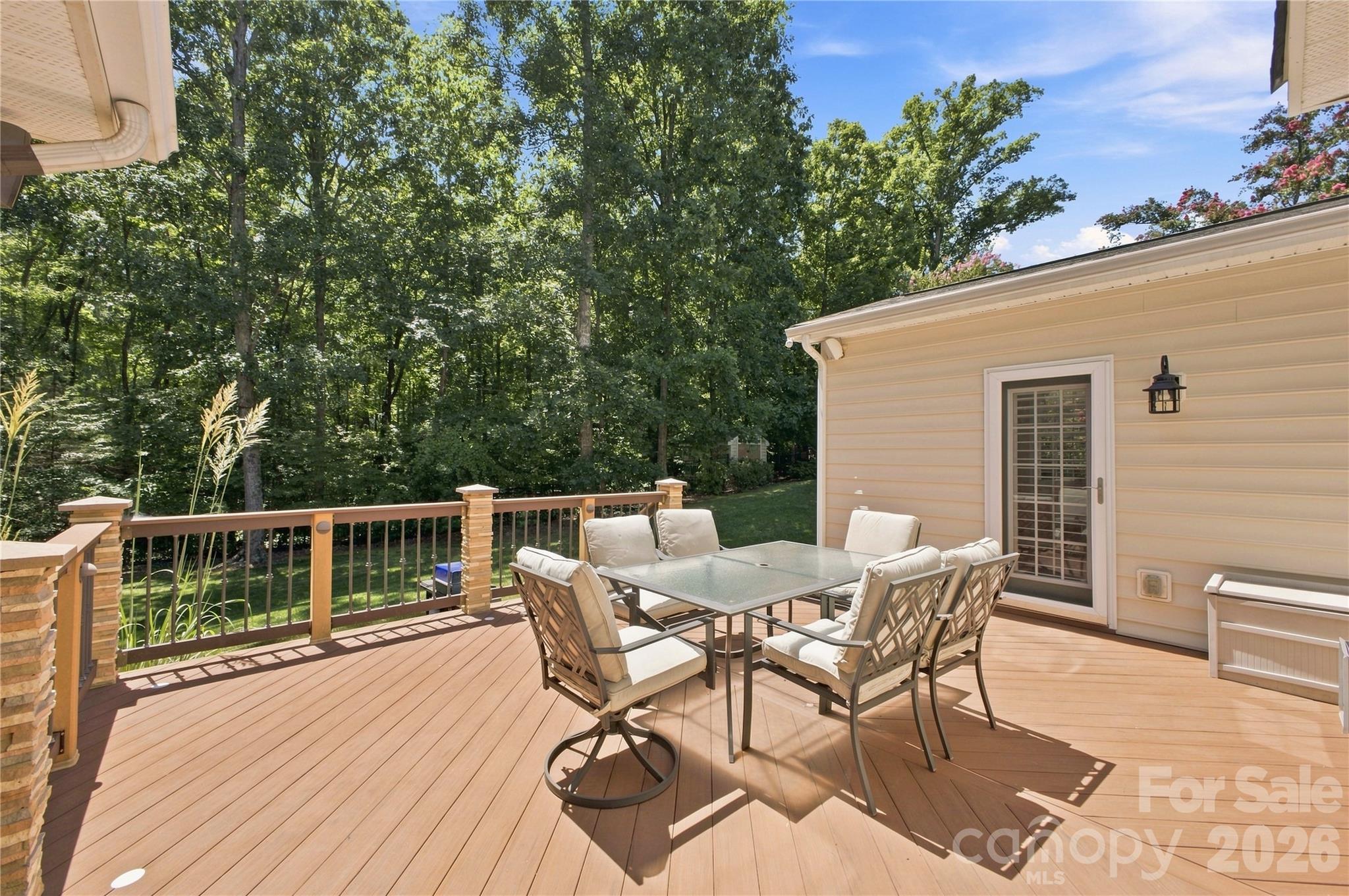 11019 King George Lane