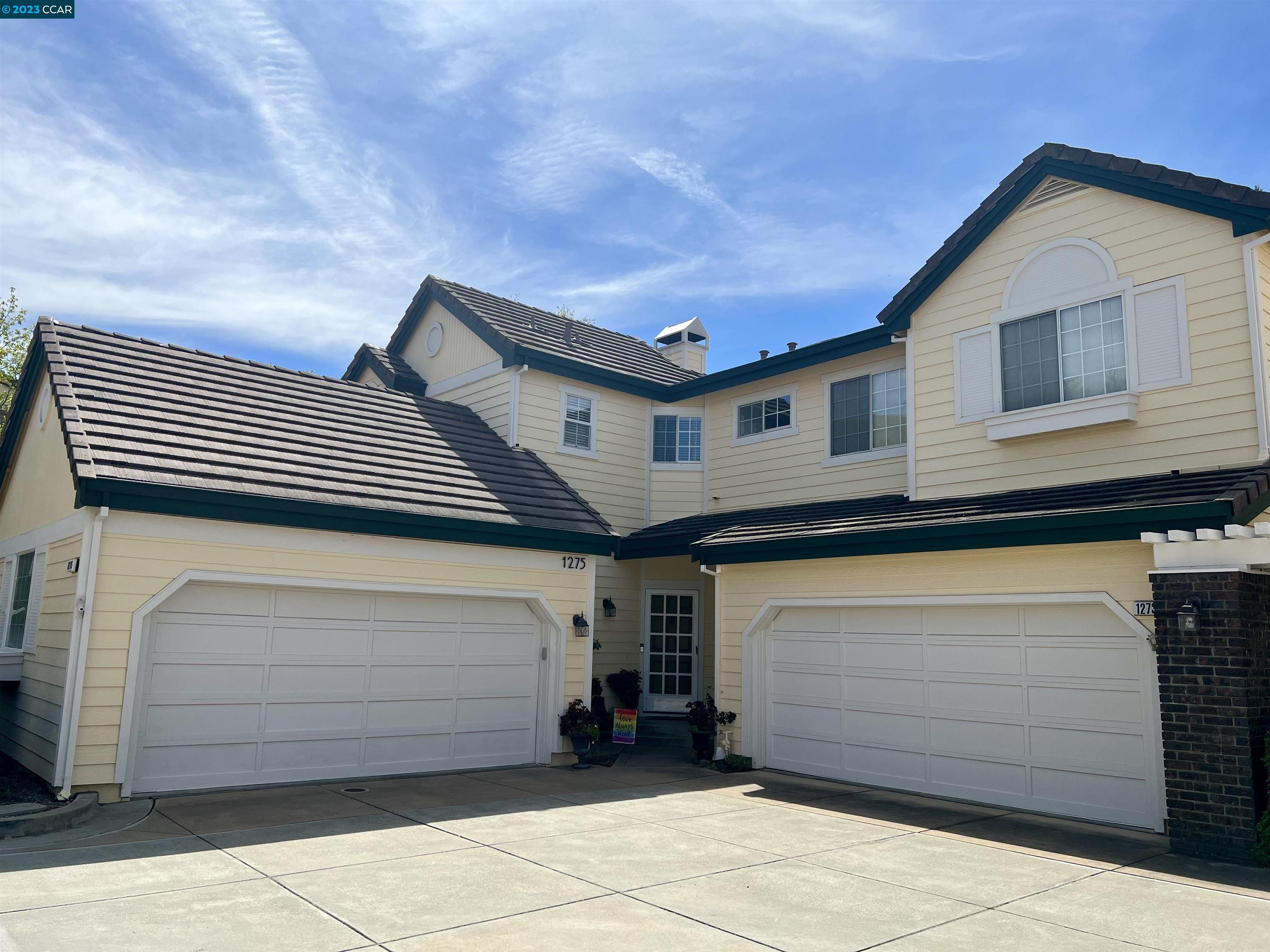 1275 Shell Cir