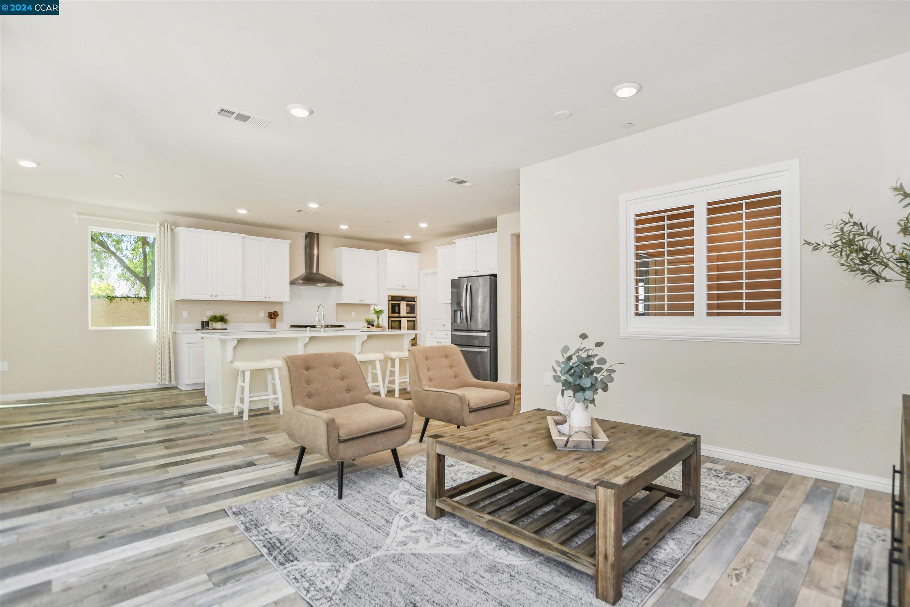 758 Bella Dr