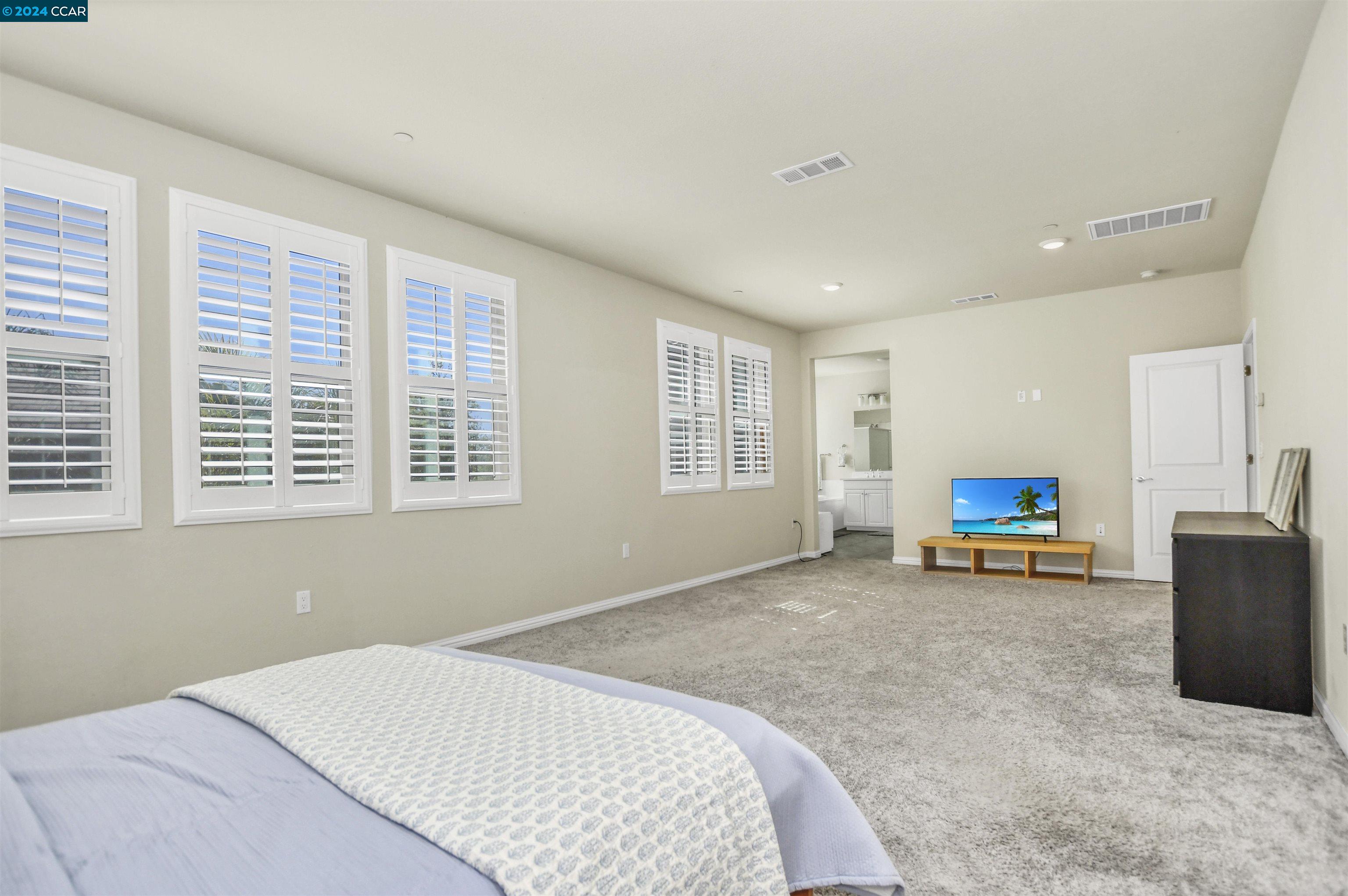 758 Bella Dr