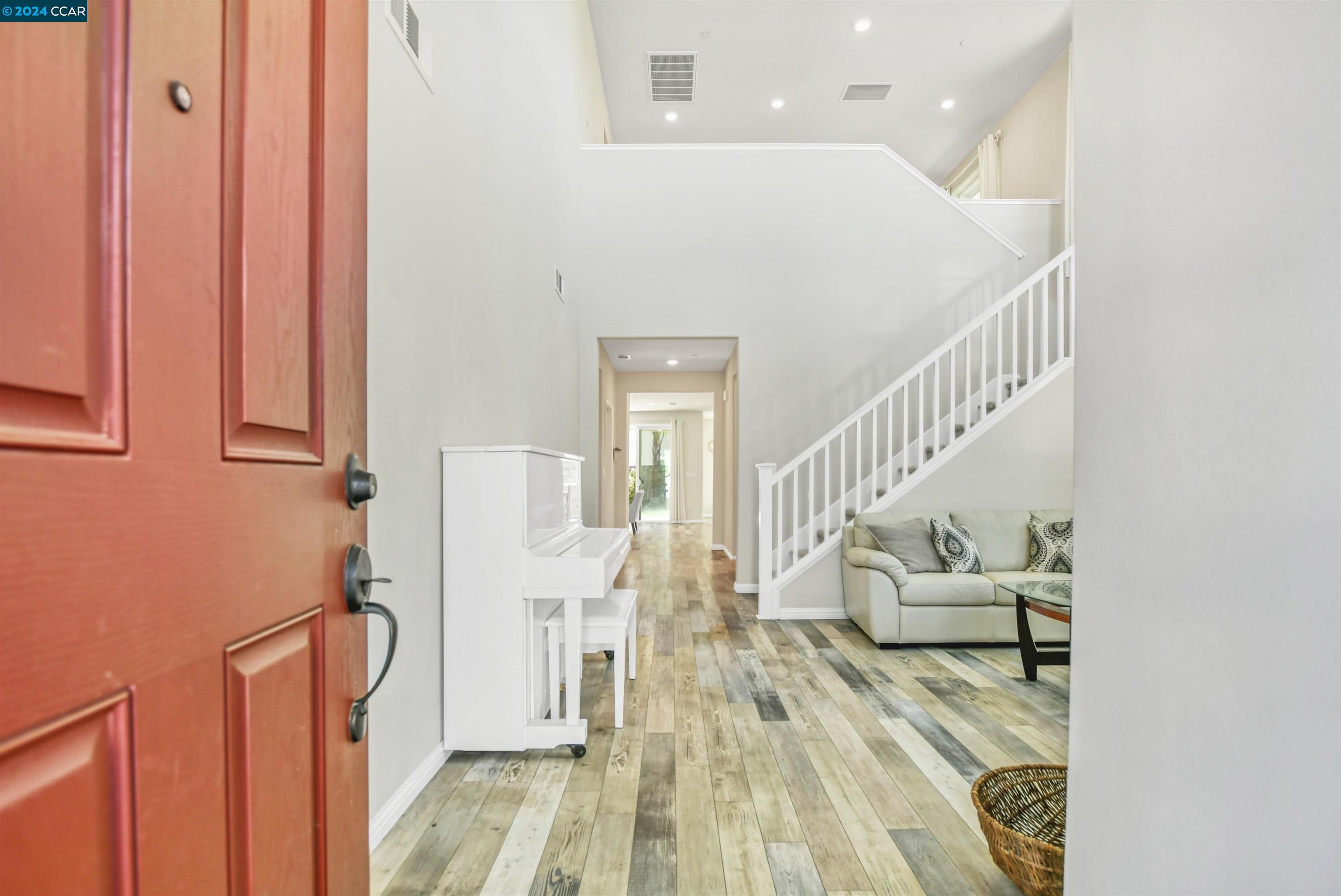 758 Bella Dr