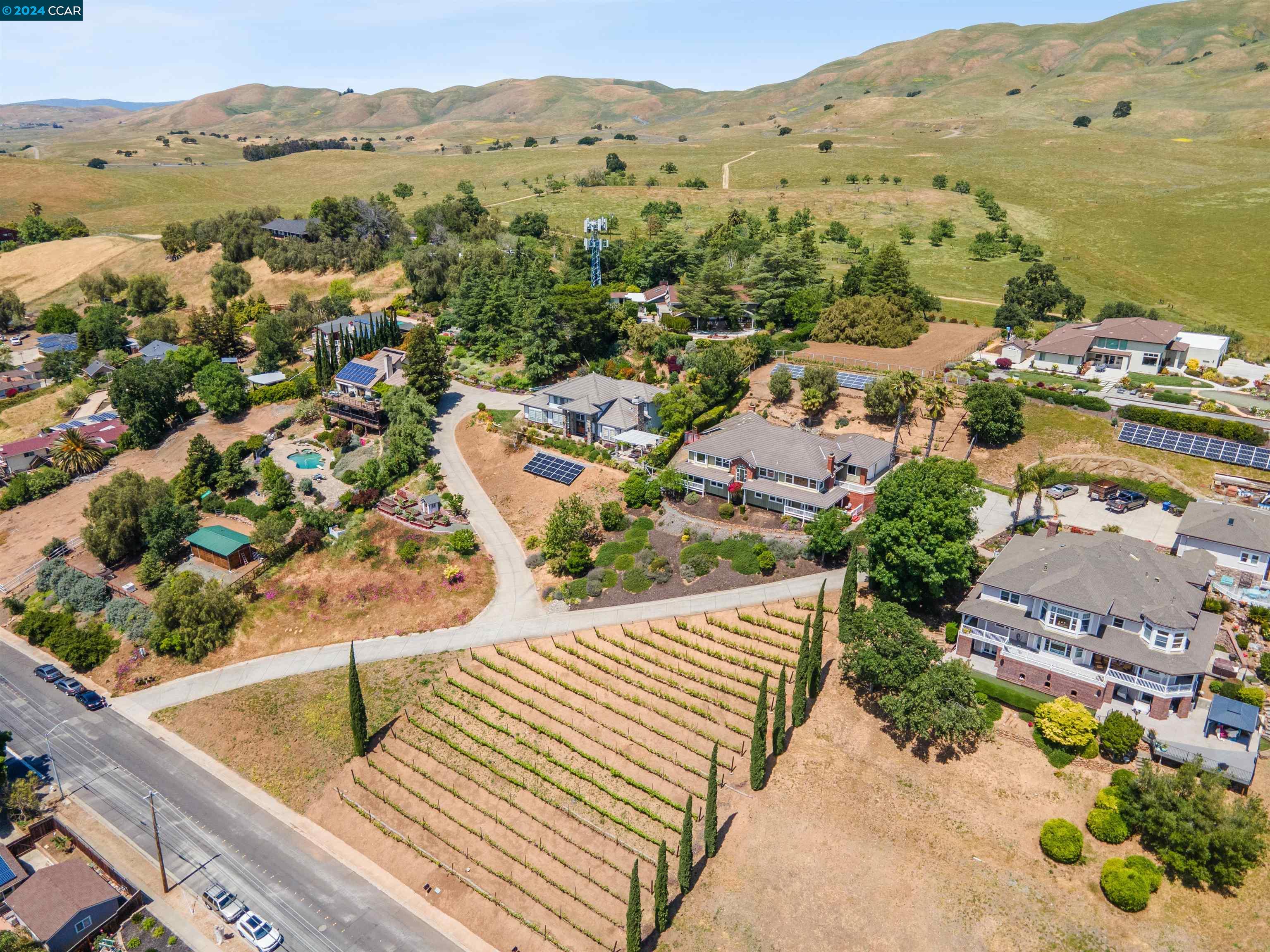 5241 Myrtle Dr