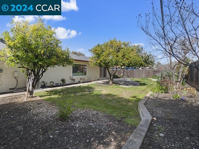 1530 American Beauty Dr