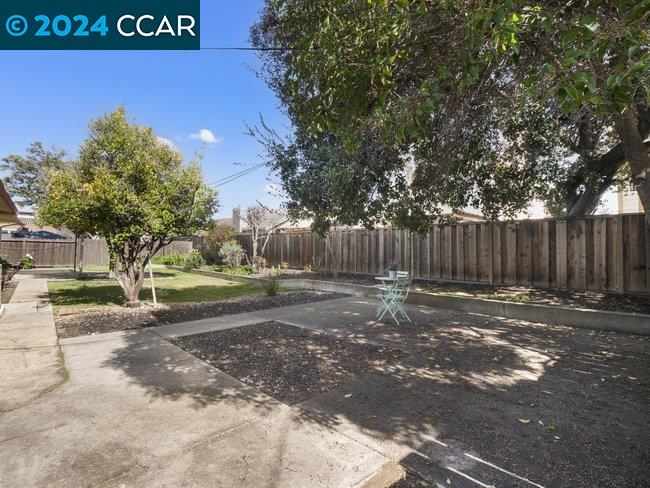 1530 American Beauty Dr