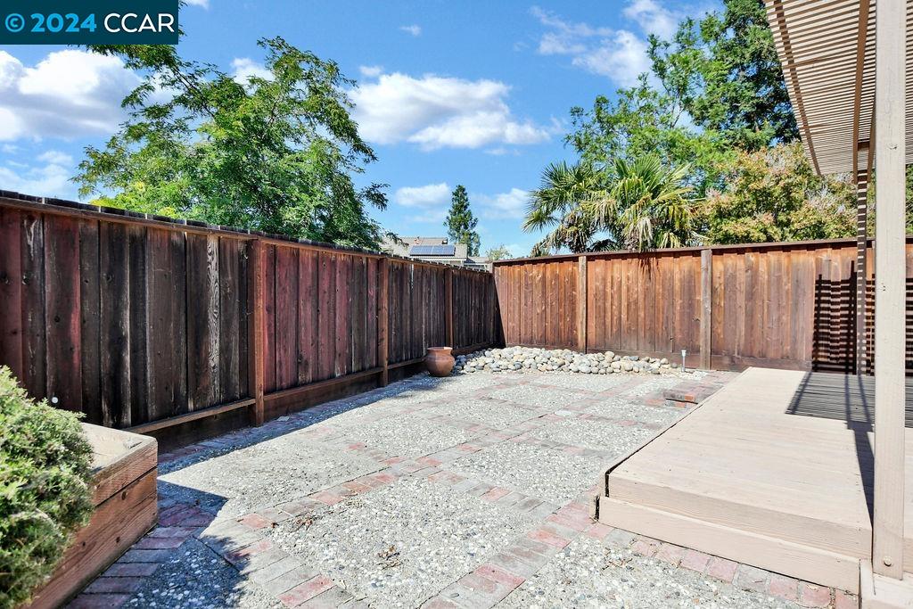 5336 Grasswood Cir