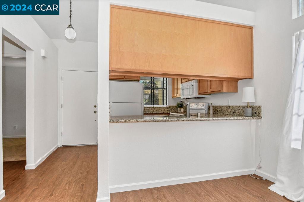 5336 Grasswood Cir
