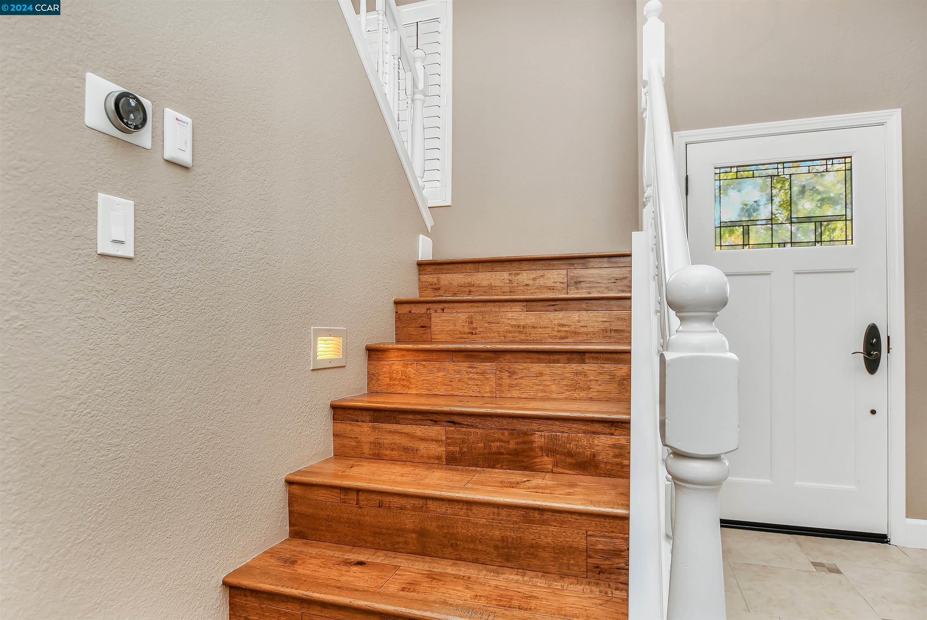1053 Oakleaf Ct