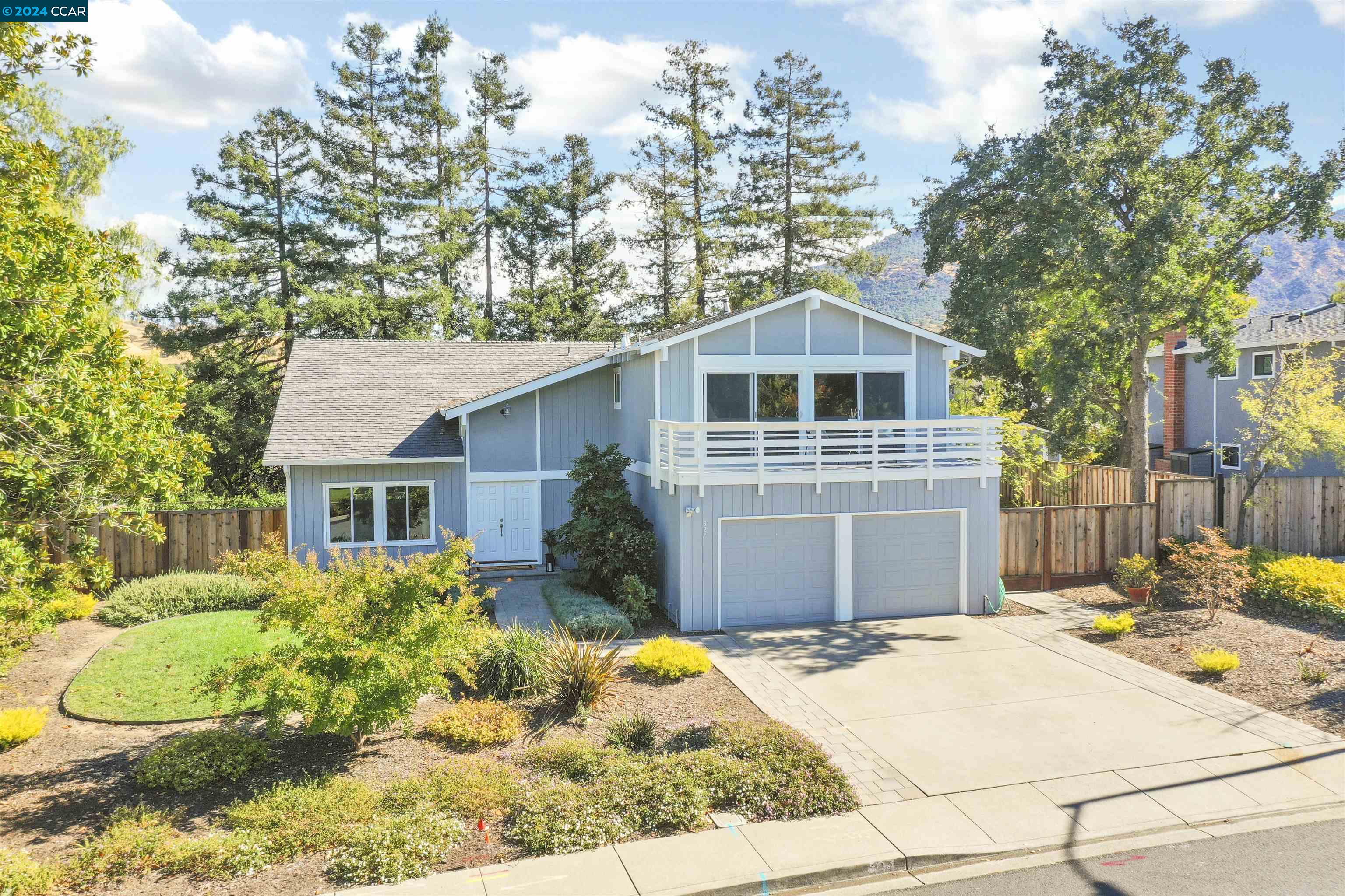 327 Mt Washington Way