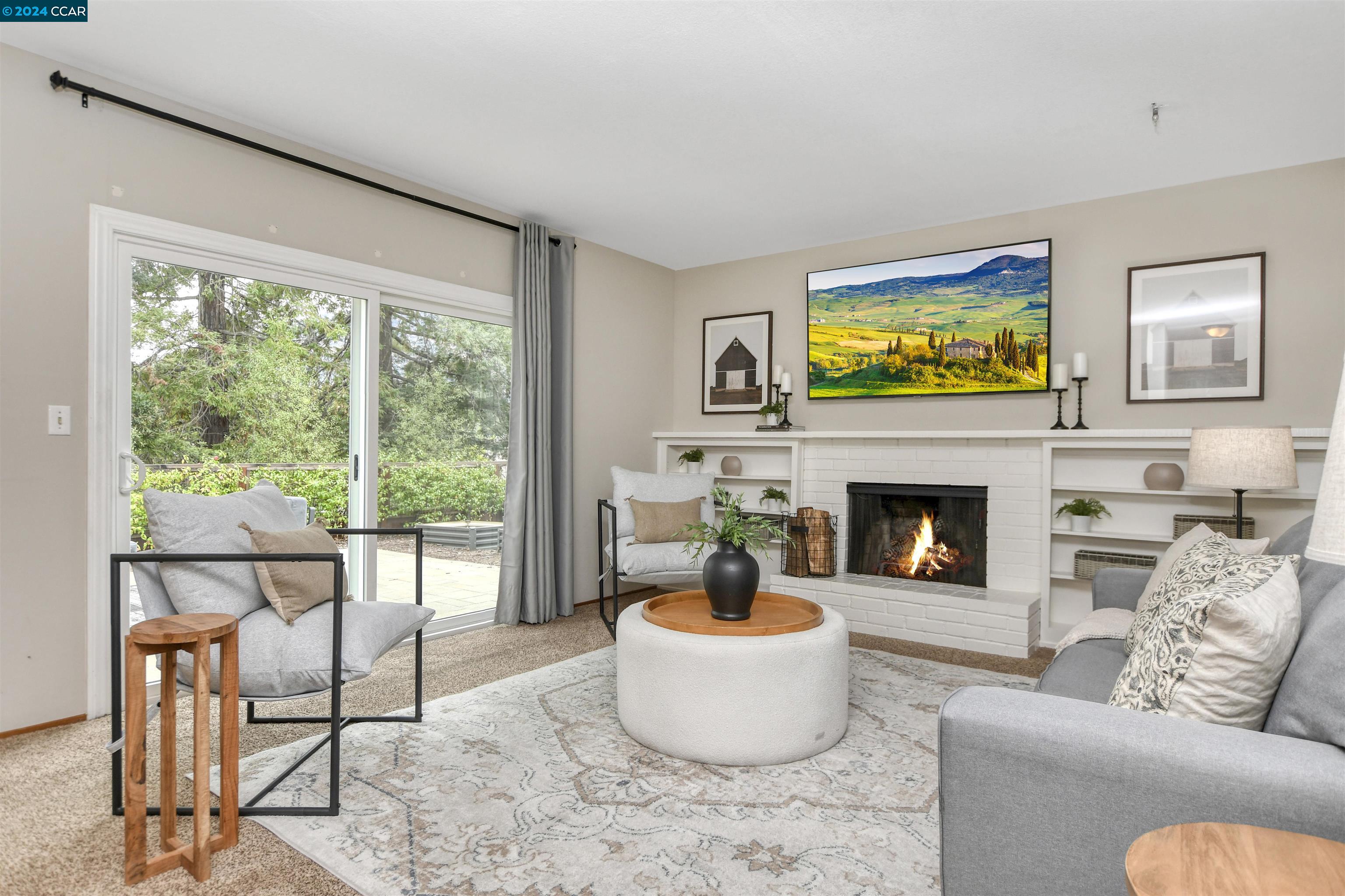 327 Mt Washington Way