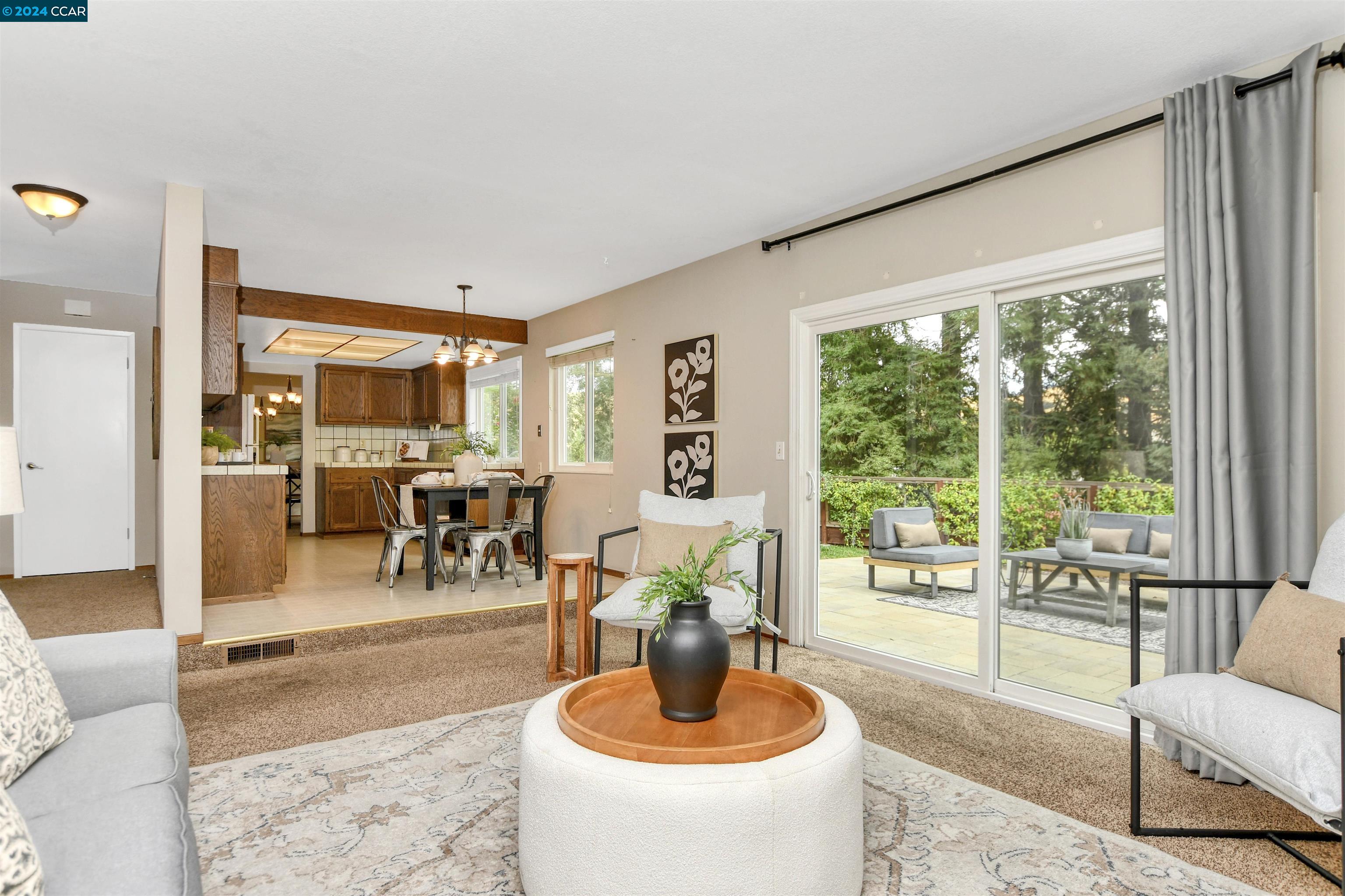 327 Mt Washington Way