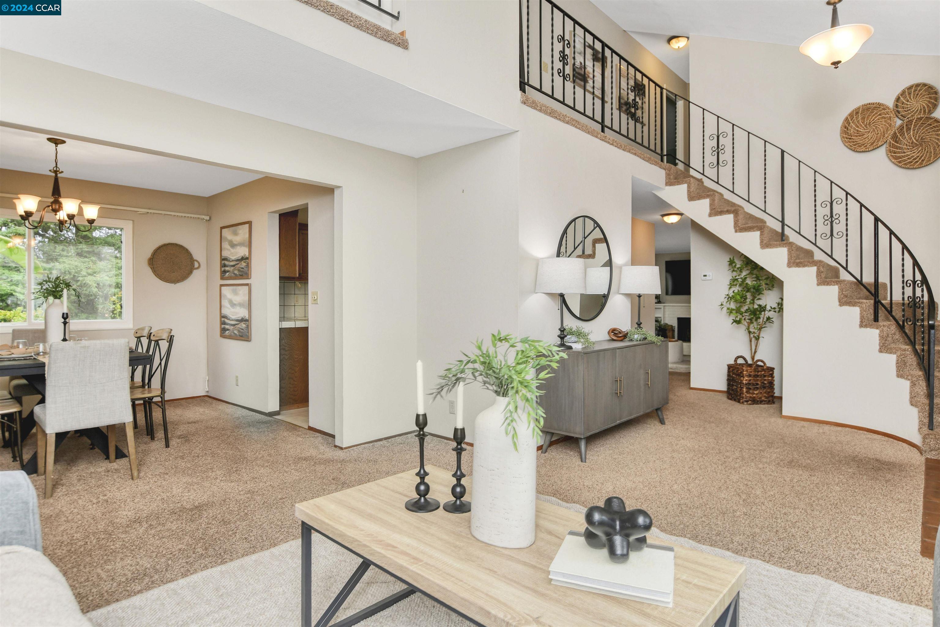 327 Mt Washington Way