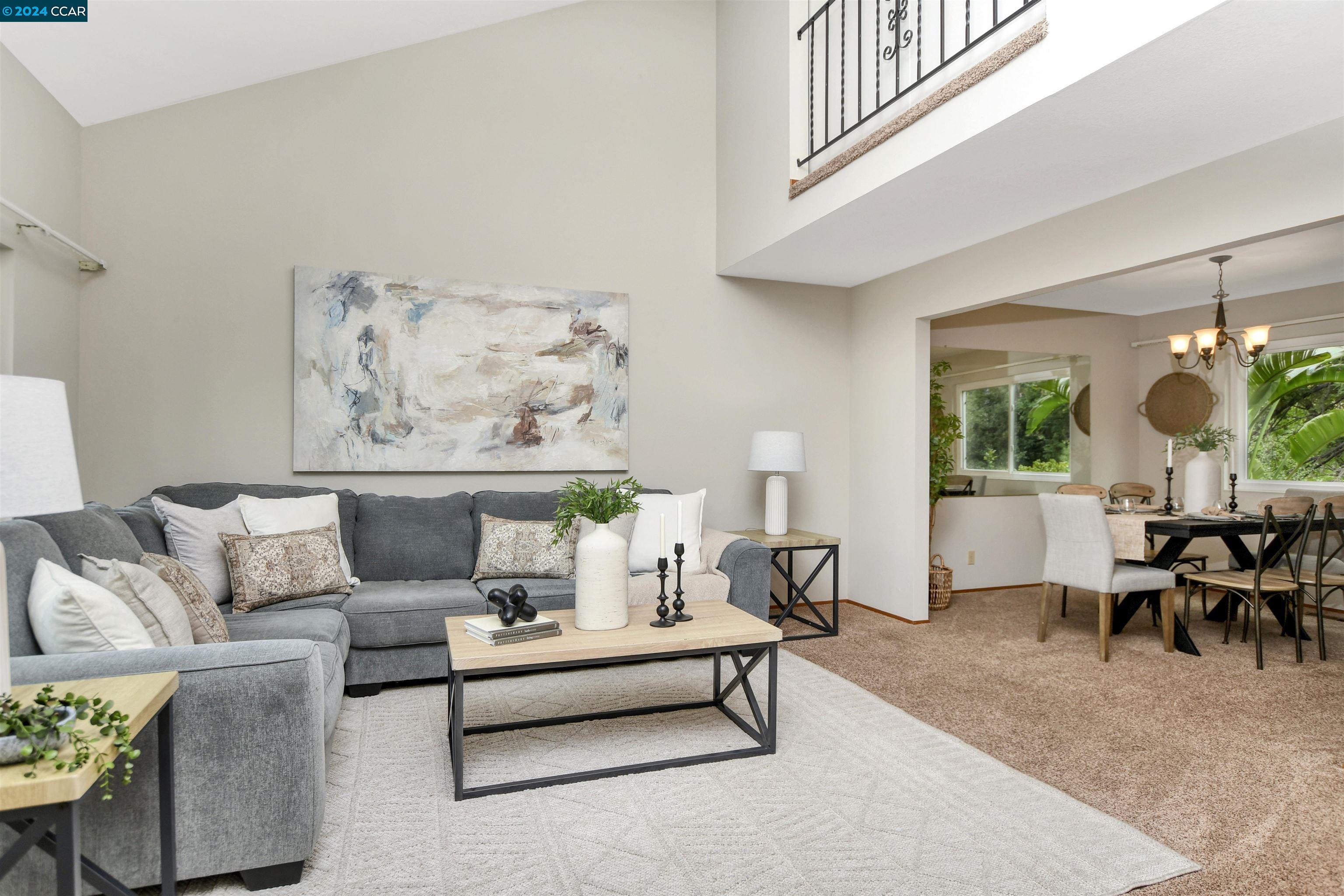 327 Mt Washington Way