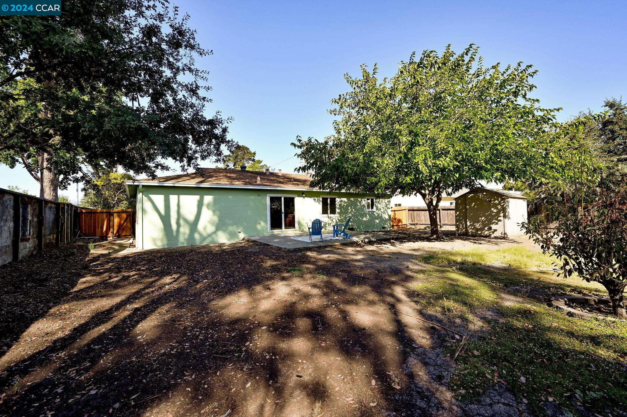 856 Christine Ct