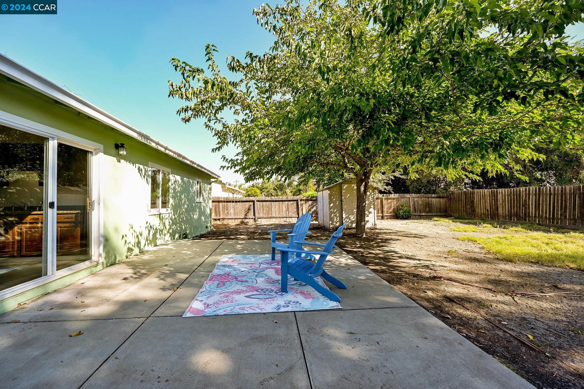 856 Christine Ct