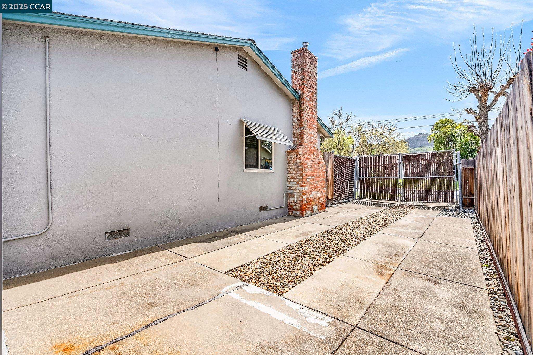5517 Colorado Dr