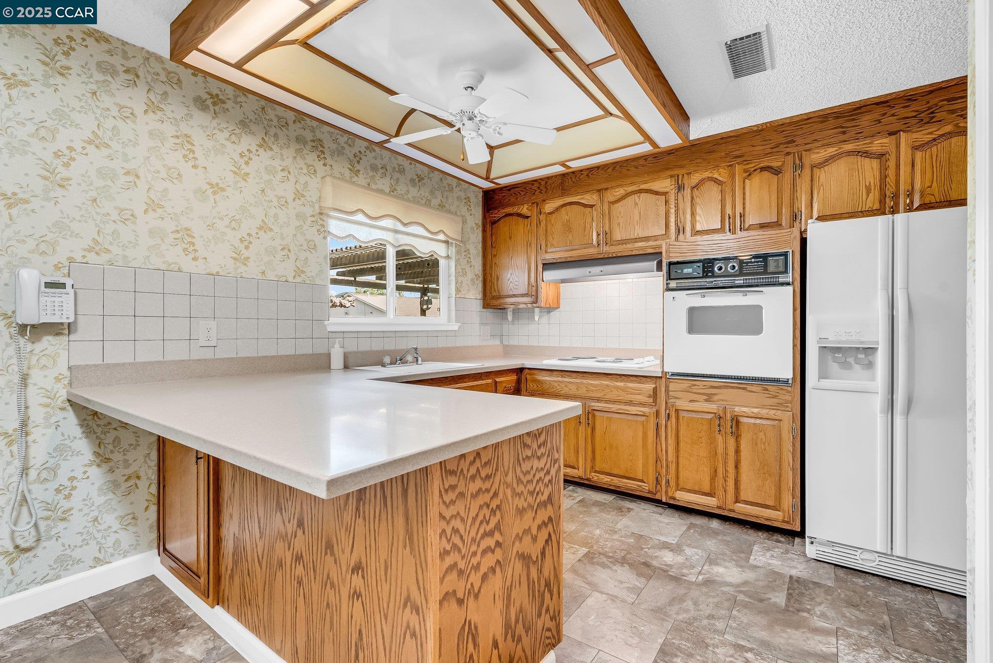 5517 Colorado Dr