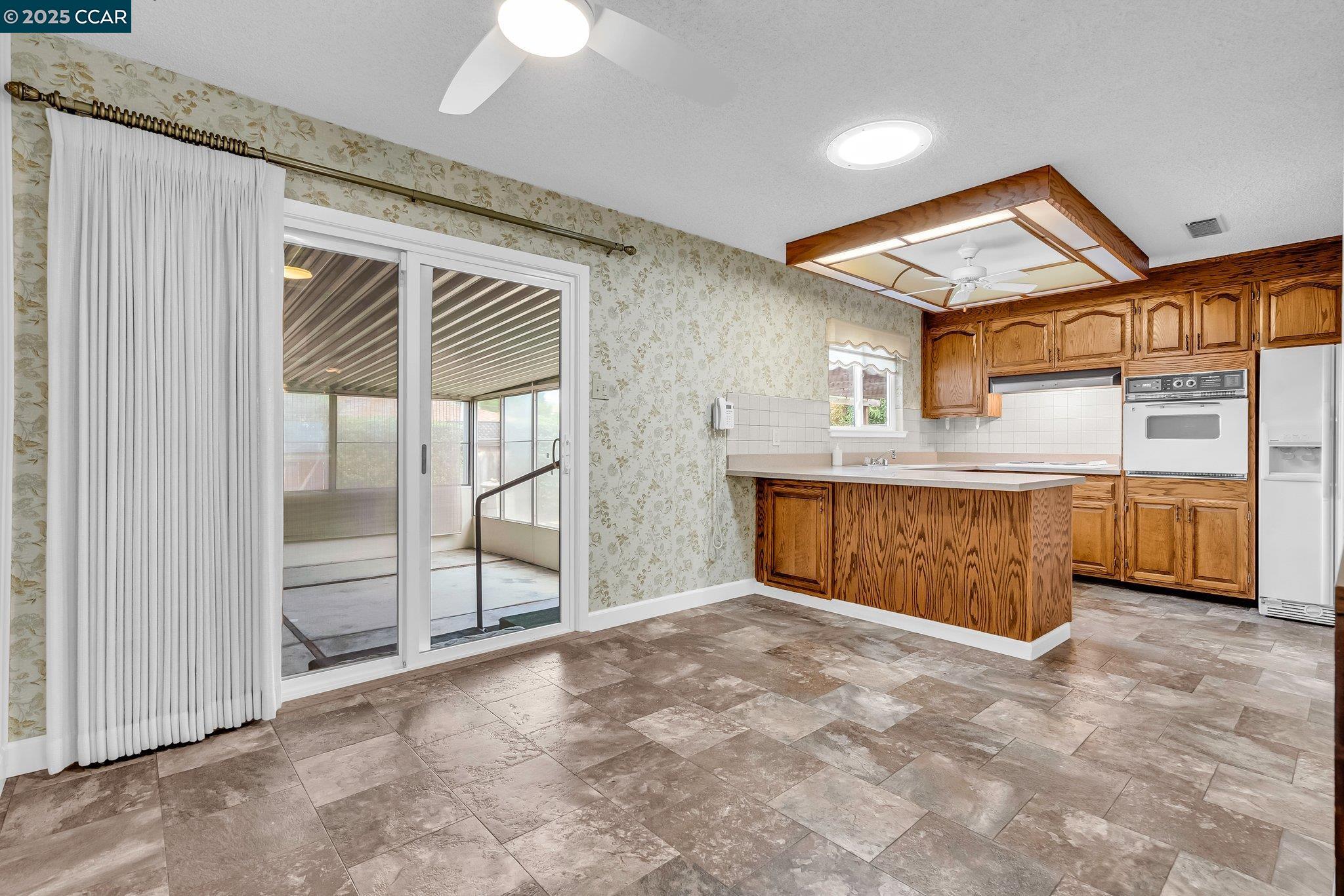 5517 Colorado Dr
