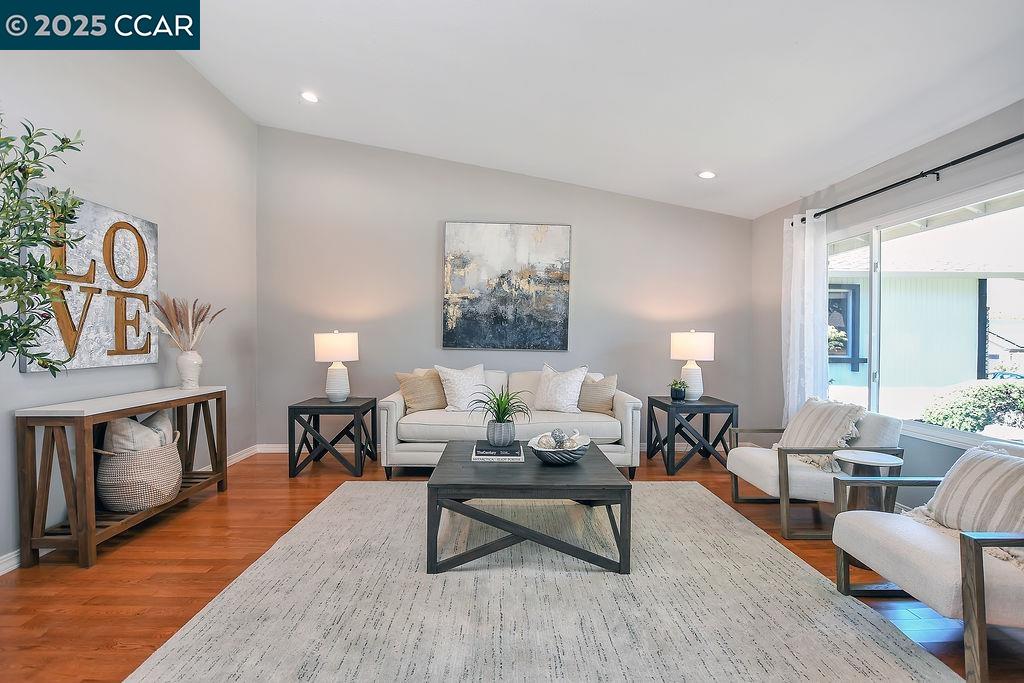 511 Mt Davidson Ct