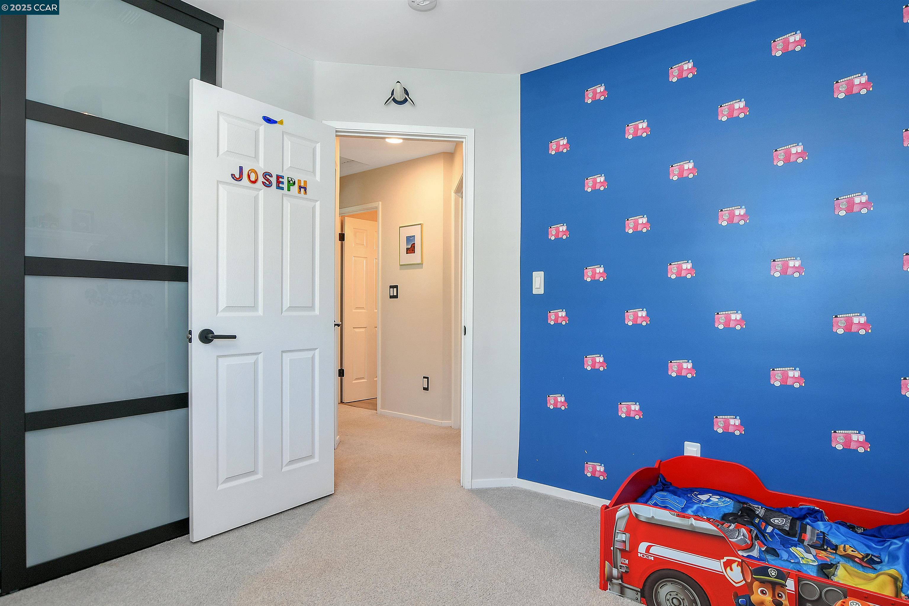 1039 Feather Cir