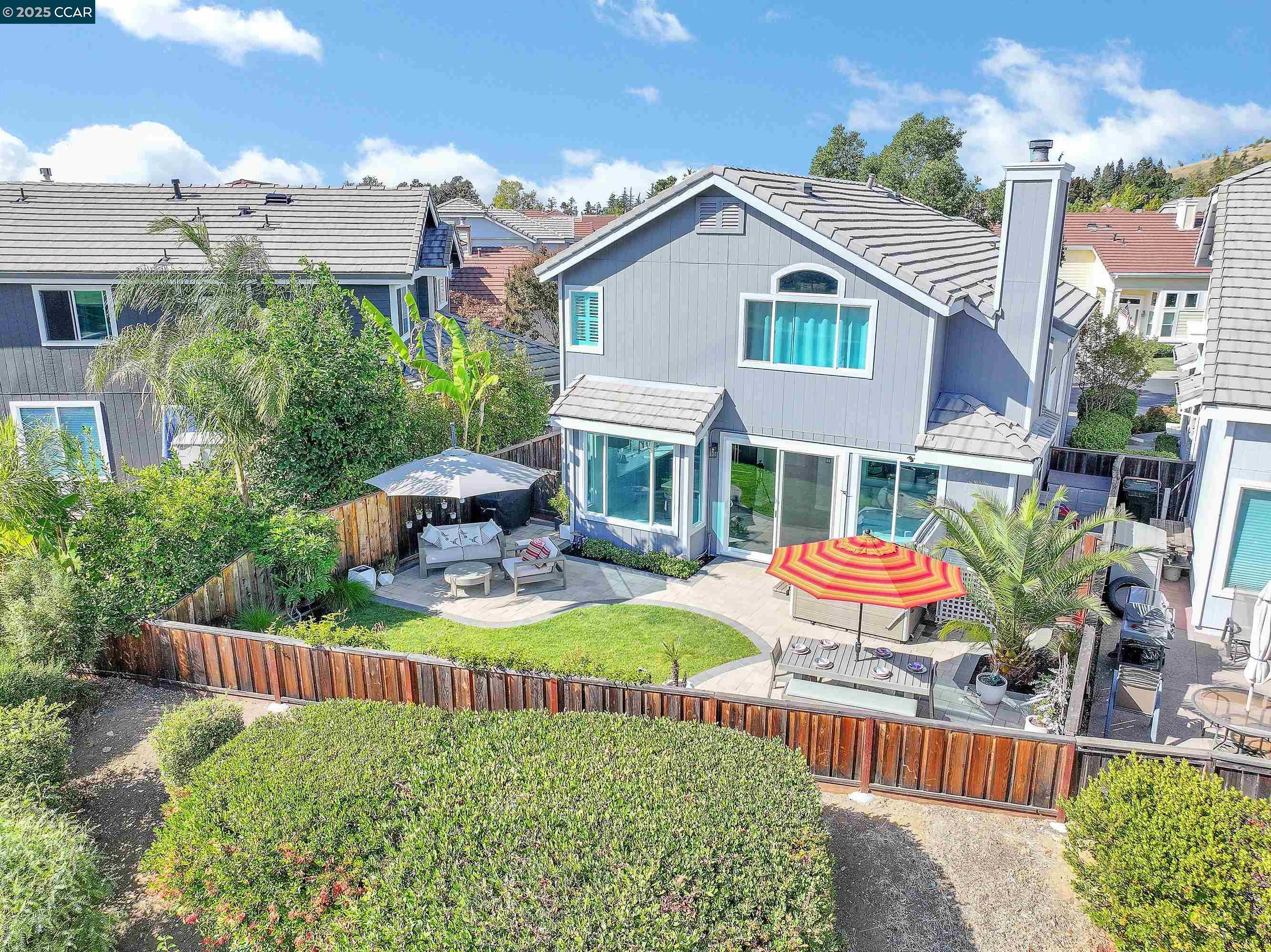 1039 Feather Cir